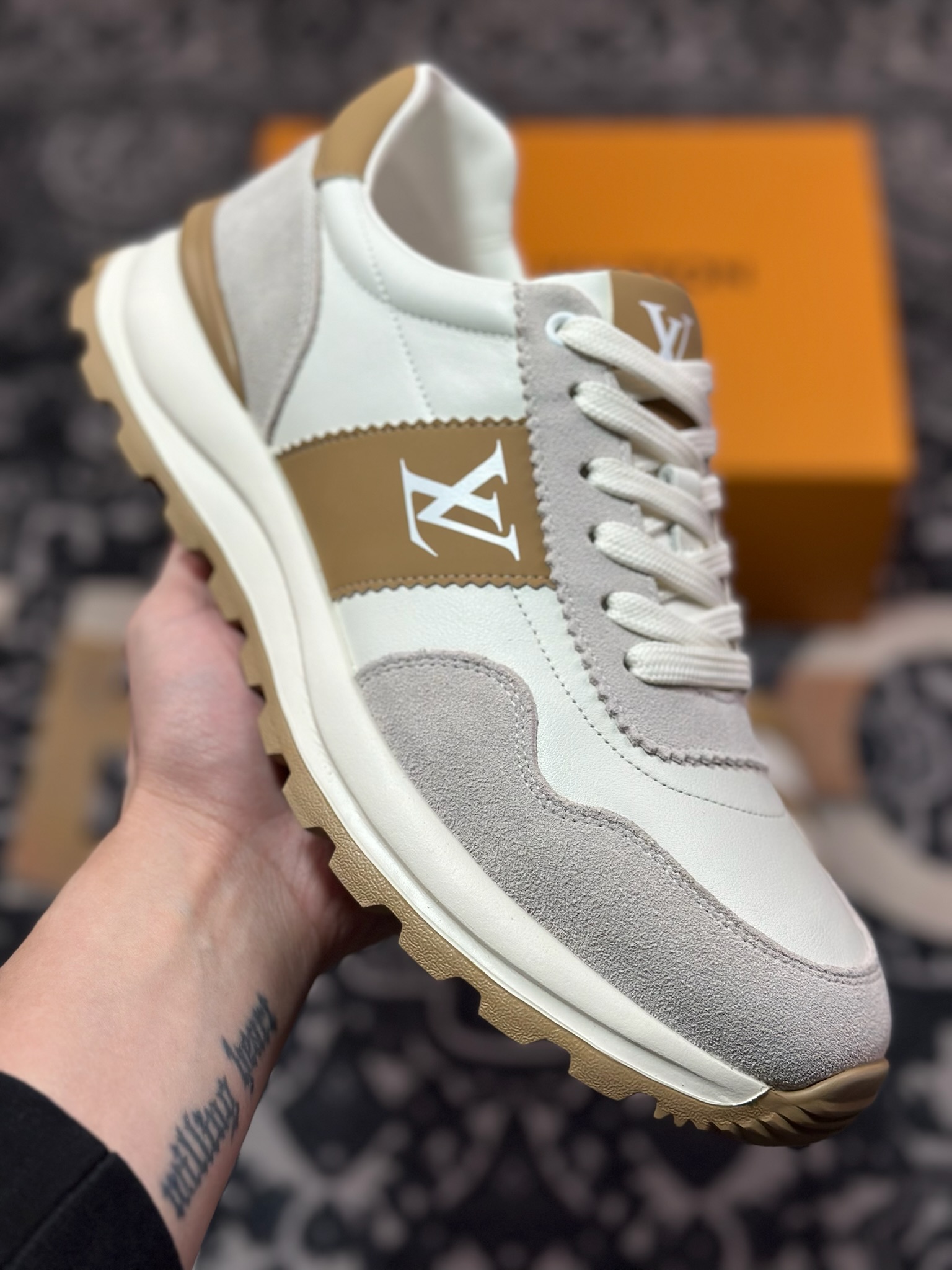 C3380  新货#Louis Vuitton  LV路易威登休闲文化运动板鞋系列