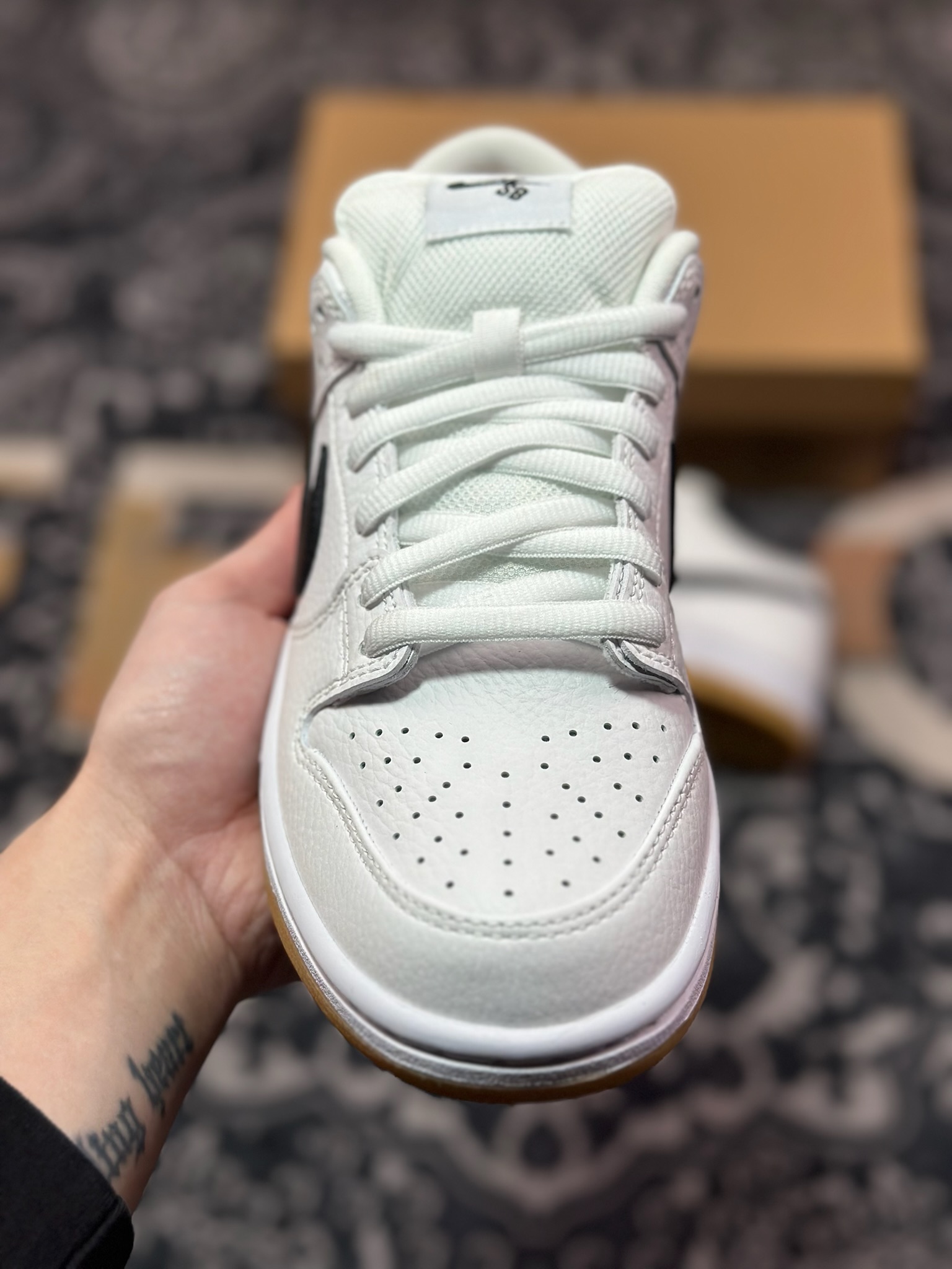 A9220  Nike SB Dunk Low “Orange Label” 白黑生胶 CD2563-100