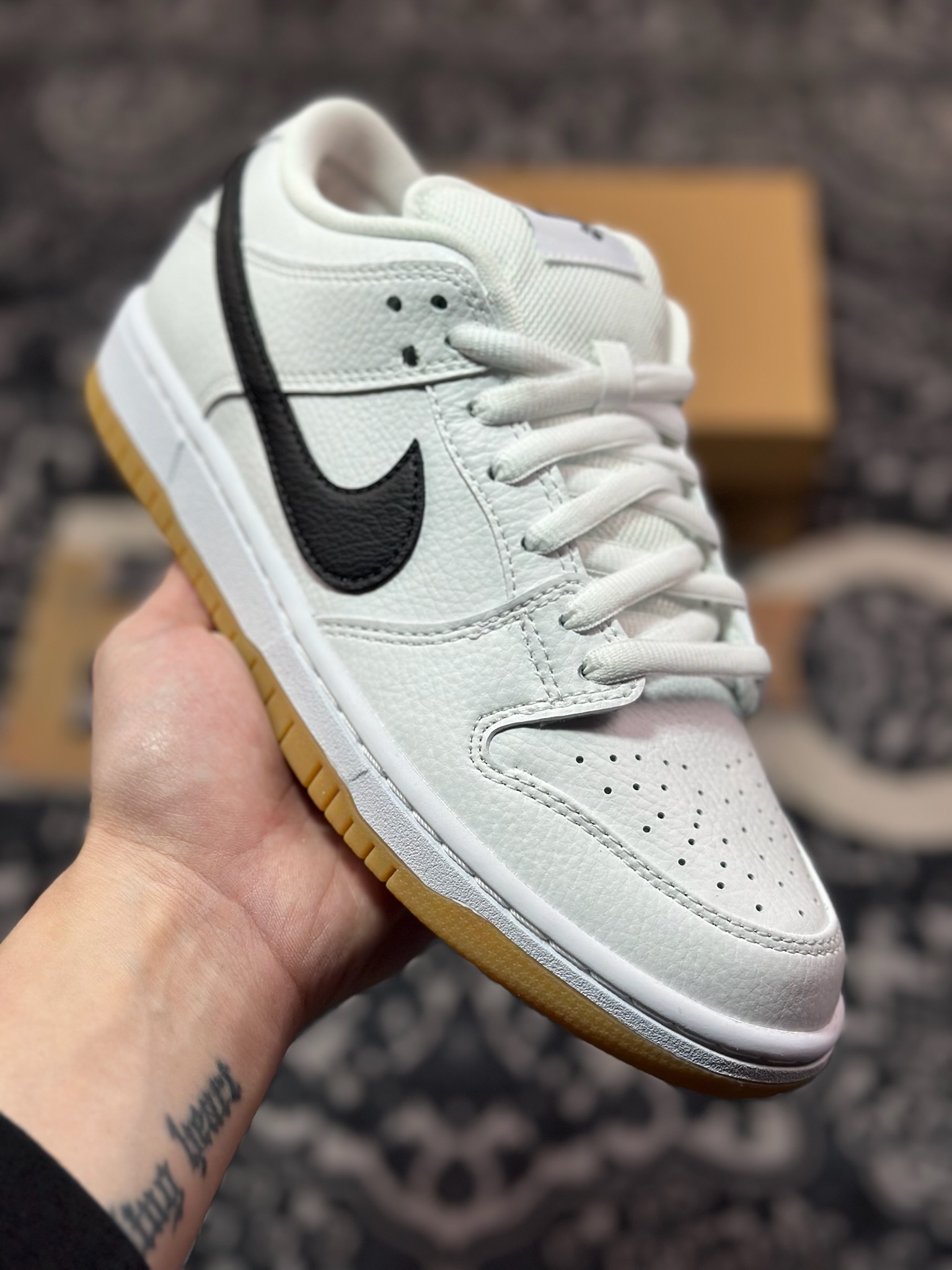 A9220  Nike SB Dunk Low “Orange Label” 白黑生胶 CD2563-100