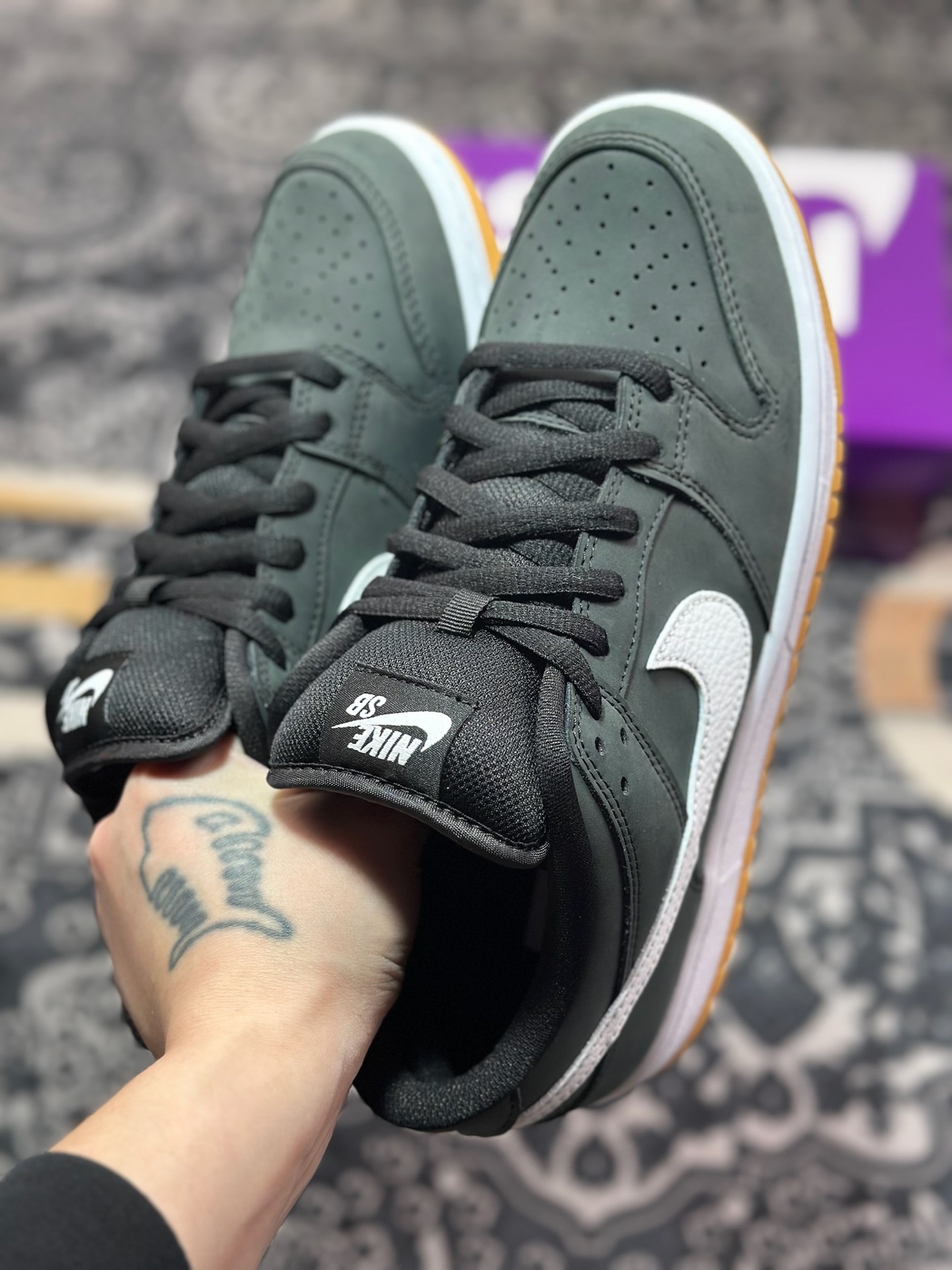 A9220  NK SB Dunk Low 生胶黑白  CD2563-006