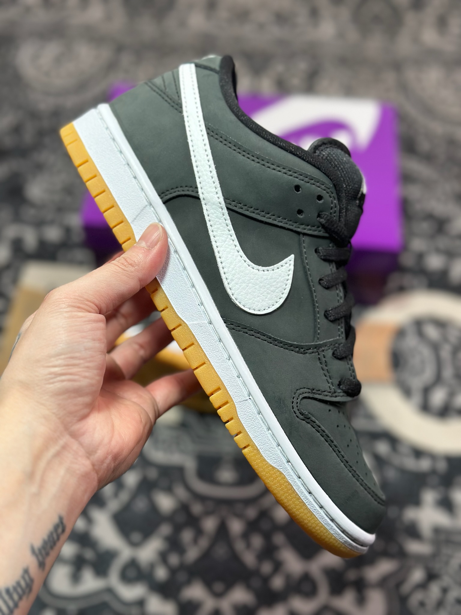 A9220  NK SB Dunk Low 生胶黑白  CD2563-006