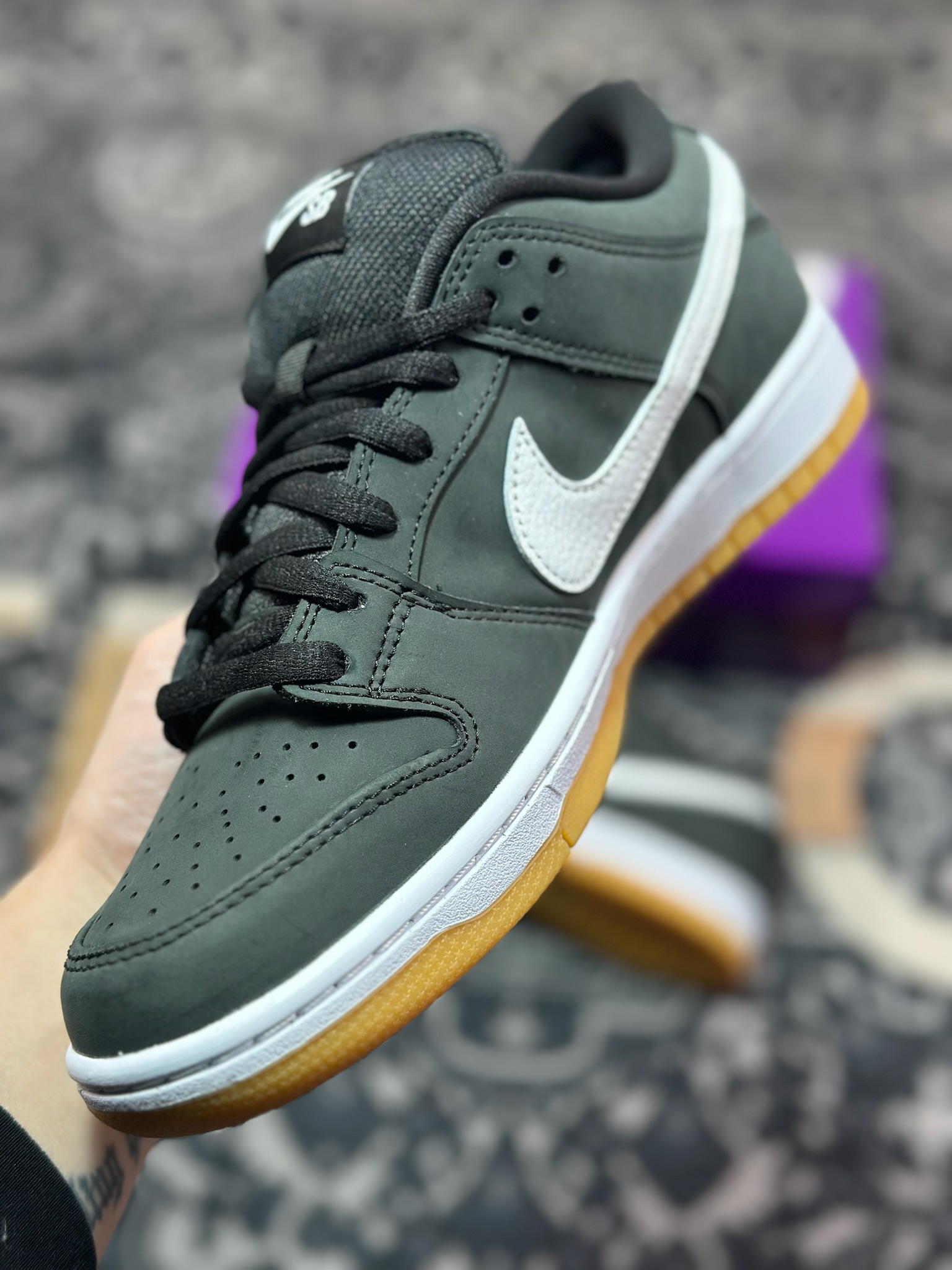 A9220  NK SB Dunk Low 生胶黑白  CD2563-006
