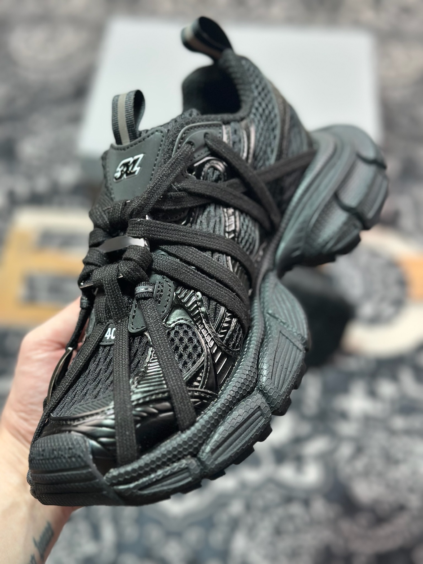 D2480  巴黎世家BALENCIAGA 3XL Sneakers 3+系列低帮百搭休闲慢跑鞋“全黑木乃伊绑绳”325601 W3XCH 1000