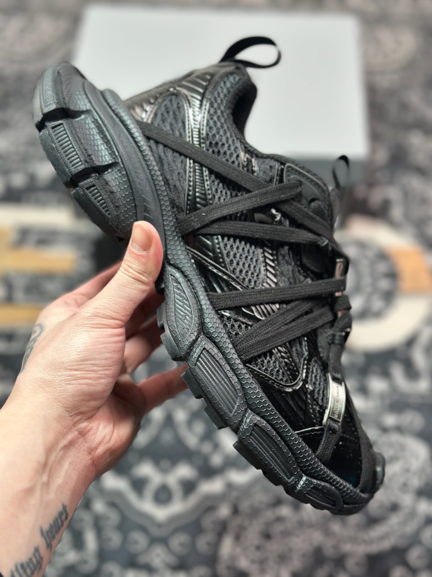 D2480  巴黎世家BALENCIAGA 3XL Sneakers 3+系列低帮百搭休闲慢跑鞋“全黑木乃伊绑绳”325601 W3XCH 1000