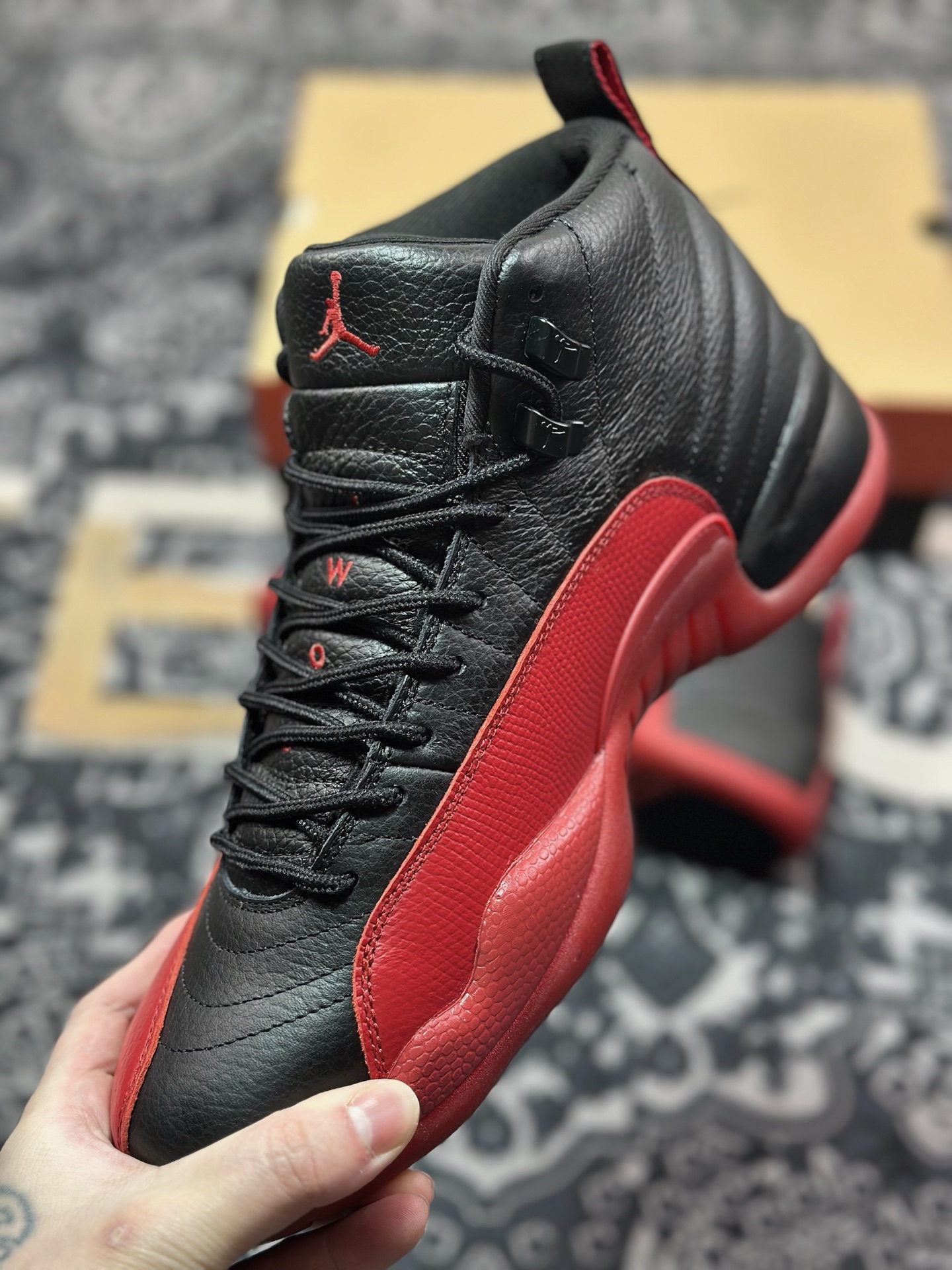 D2480    优选 Air Jordan 12 ” Black Red ” 黑红 AJ12乔12 男子文化篮球鞋 CT8013-002