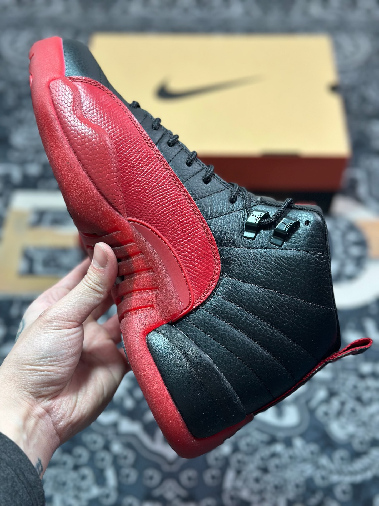 D2480    优选 Air Jordan 12 ” Black Red ” 黑红 AJ12乔12 男子文化篮球鞋 CT8013-002