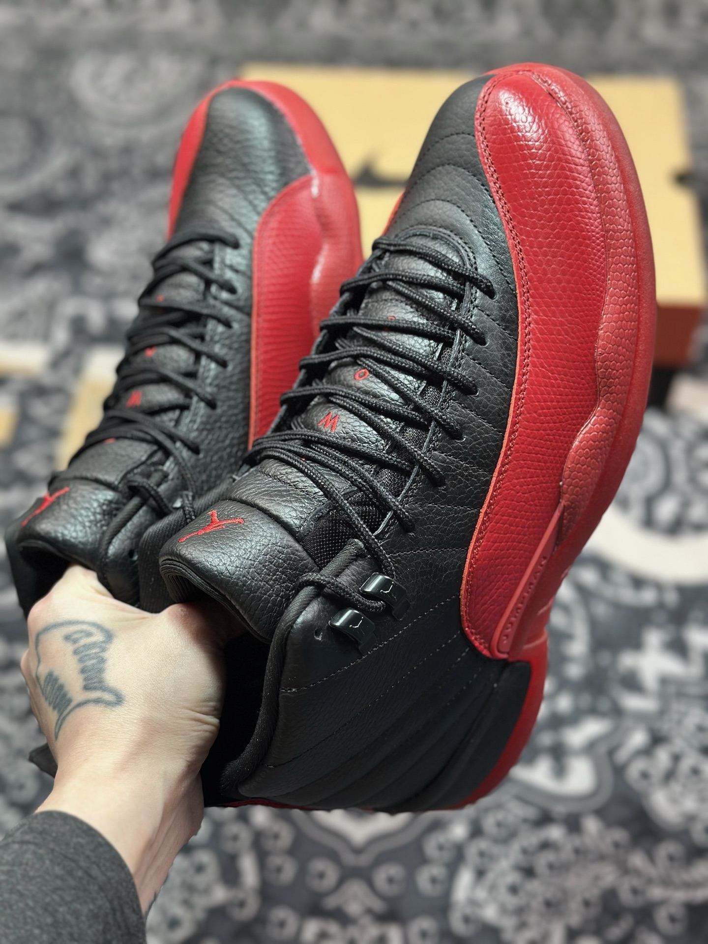 D2480    优选 Air Jordan 12 ” Black Red ” 黑红 AJ12乔12 男子文化篮球鞋 CT8013-002