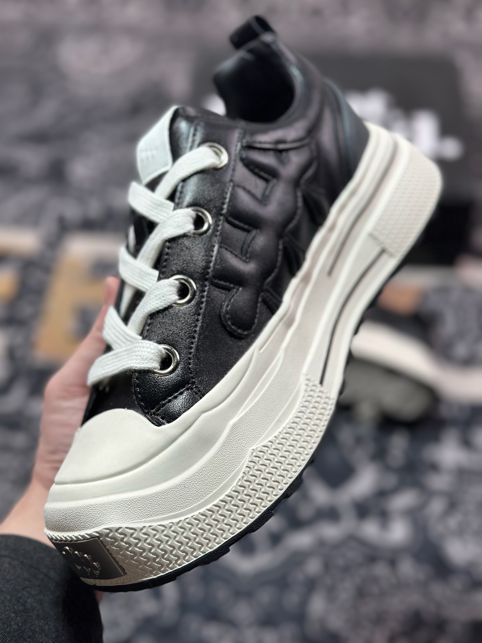 B0220  SHOOTBRAND Low Sneaker 重奏黑梅系列增高复古低帮鞋“皮革黑白梅花” CZ-HM