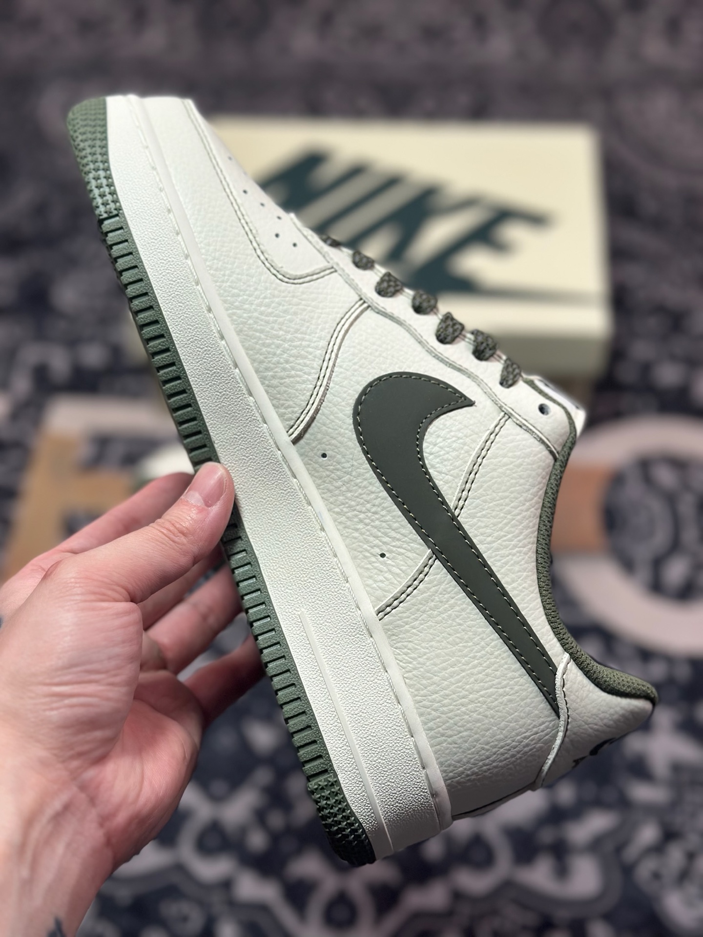 B0220  Air Force 1 '07 Low 五道杠深绿反光  UN2395-521