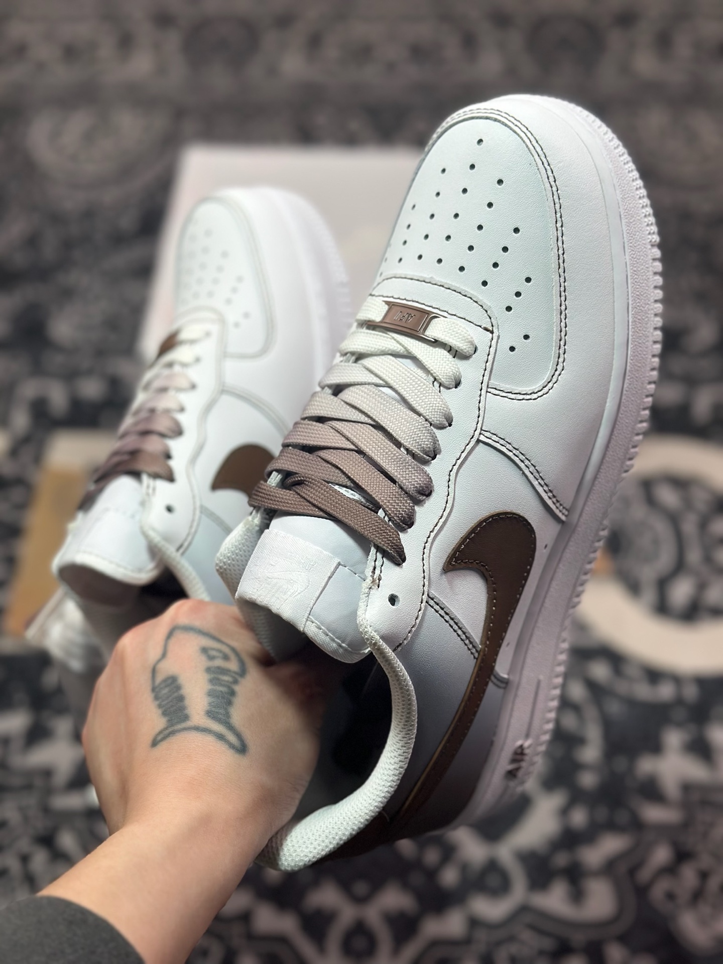 A8200  Nike Air Force 1 Low 白棕渐变  FN0366-103