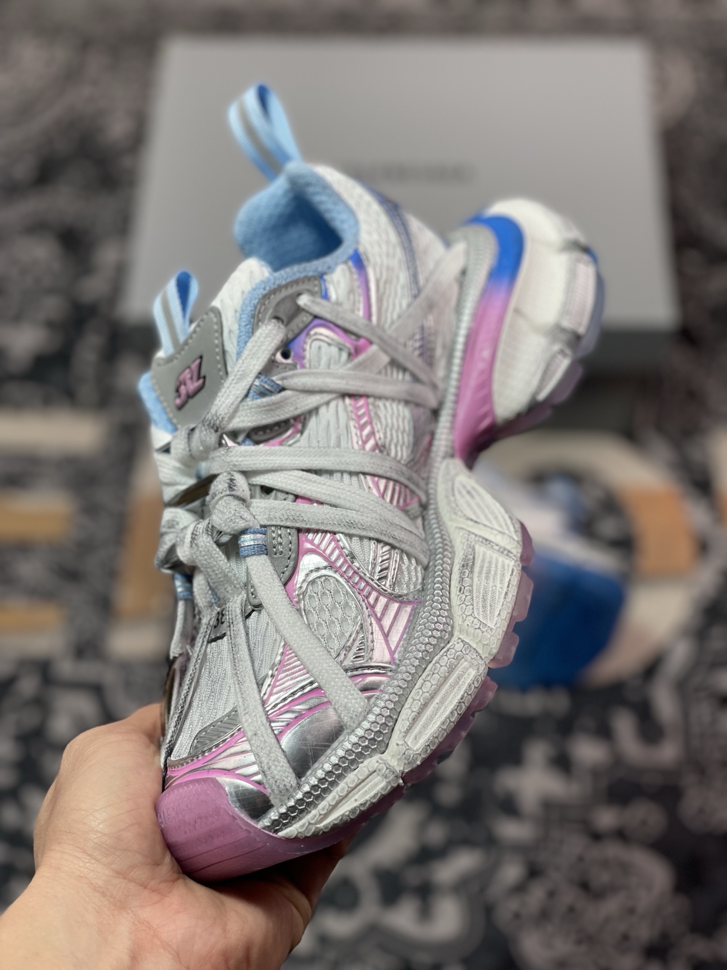 D2480  巴黎世家BALENCIAGA 3XL Sneakers 3+系列低帮复古阔型底姥爹慢跑鞋“白银蓝粉木乃伊绑绳” 825599 W3XCH 9145