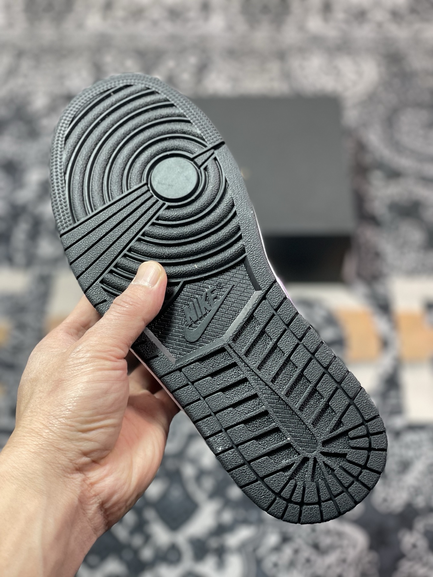 Air Jordan 1 Low 黑白紫 HJ5911-105