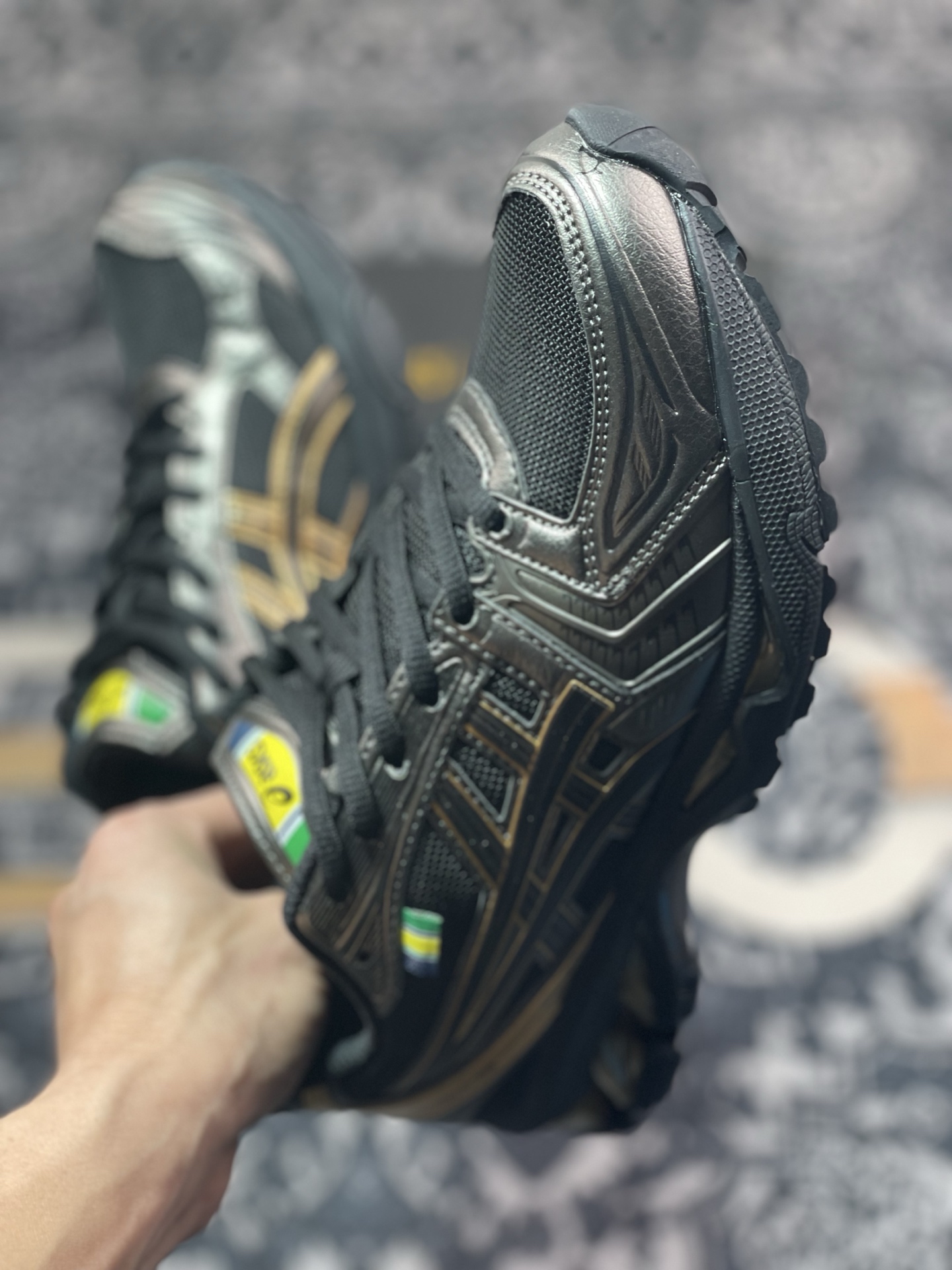 A6200  Senna x Asics Gel-Kayano 14 黑金 联名亚瑟士14代 纳米纤维气垫百搭休闲运动慢跑鞋  1203A860-001