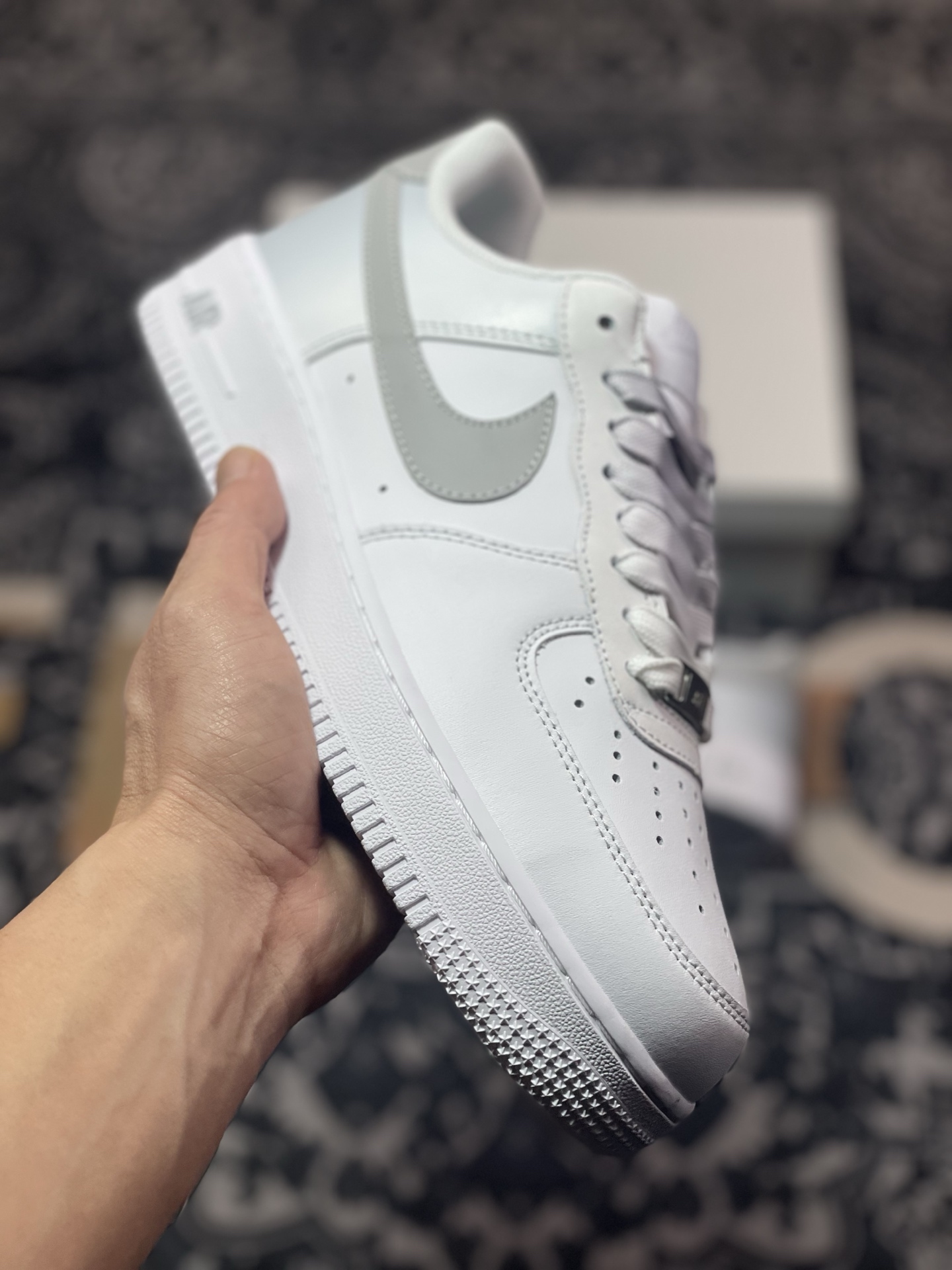 A8200  Nike Air Force 1 Low 白灰渐变  FN0366-102