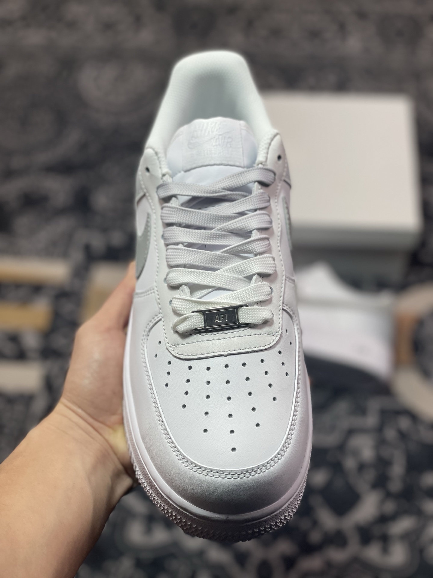 A8200  Nike Air Force 1 Low 白灰渐变  FN0366-102