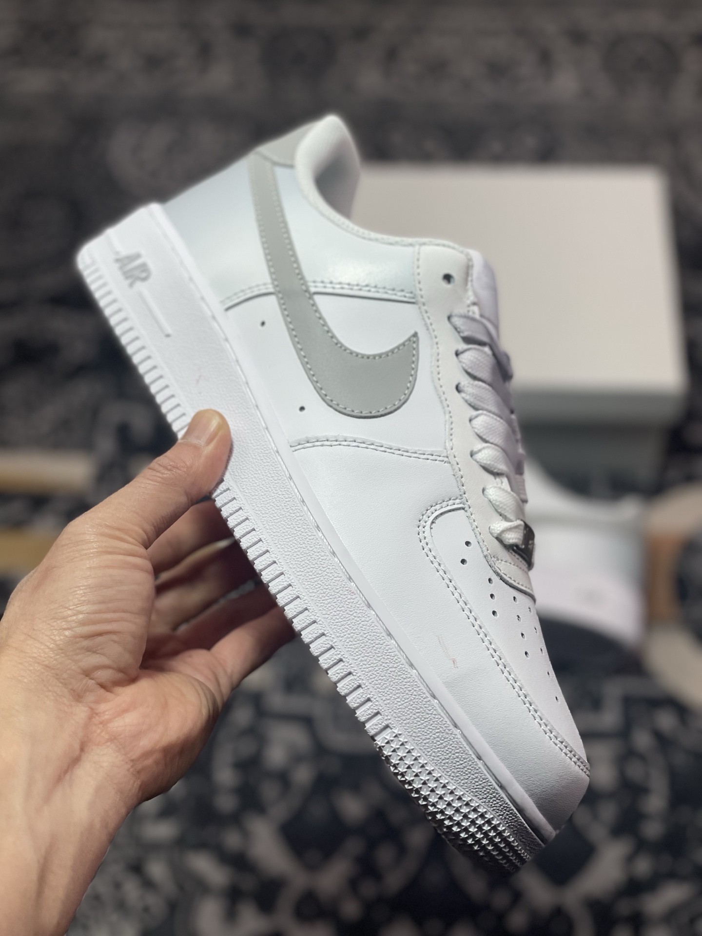 A8200  Nike Air Force 1 Low 白灰渐变  FN0366-102