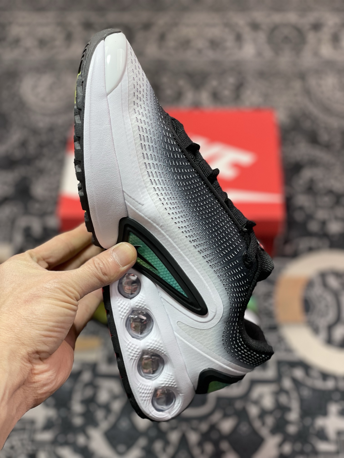 A7200  独家实拍Nk Air Max Dn 2024全新气垫跑鞋  FB8987-004