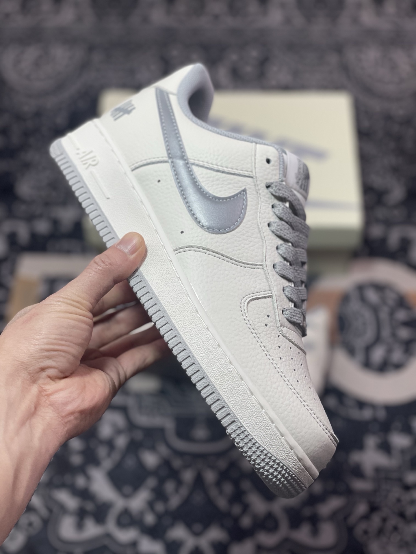 B0220  Nike Air Force 1 Low UN联名  UN6695-288