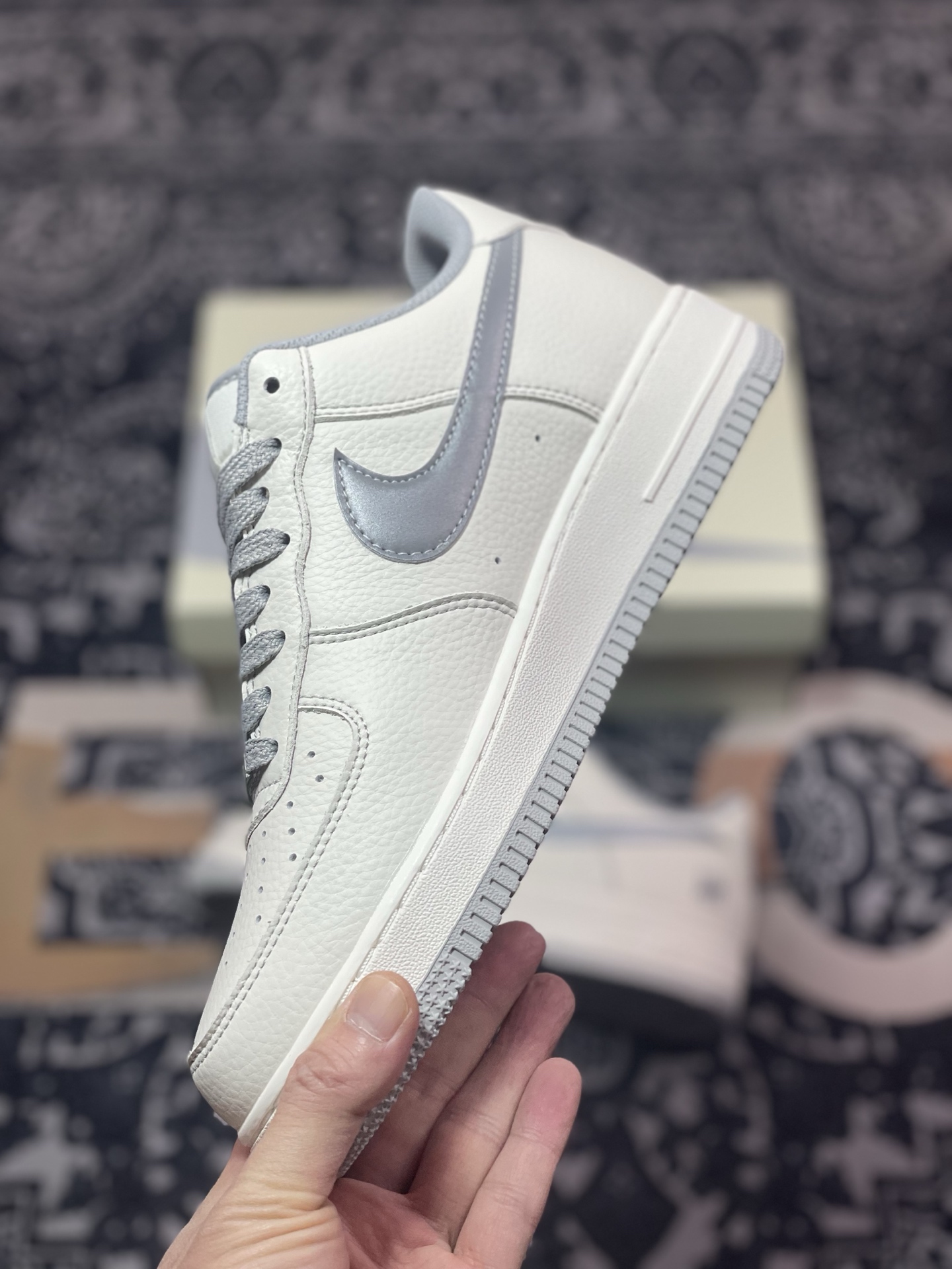 B0220  Nike Air Force 1 Low UN联名  UN6695-288