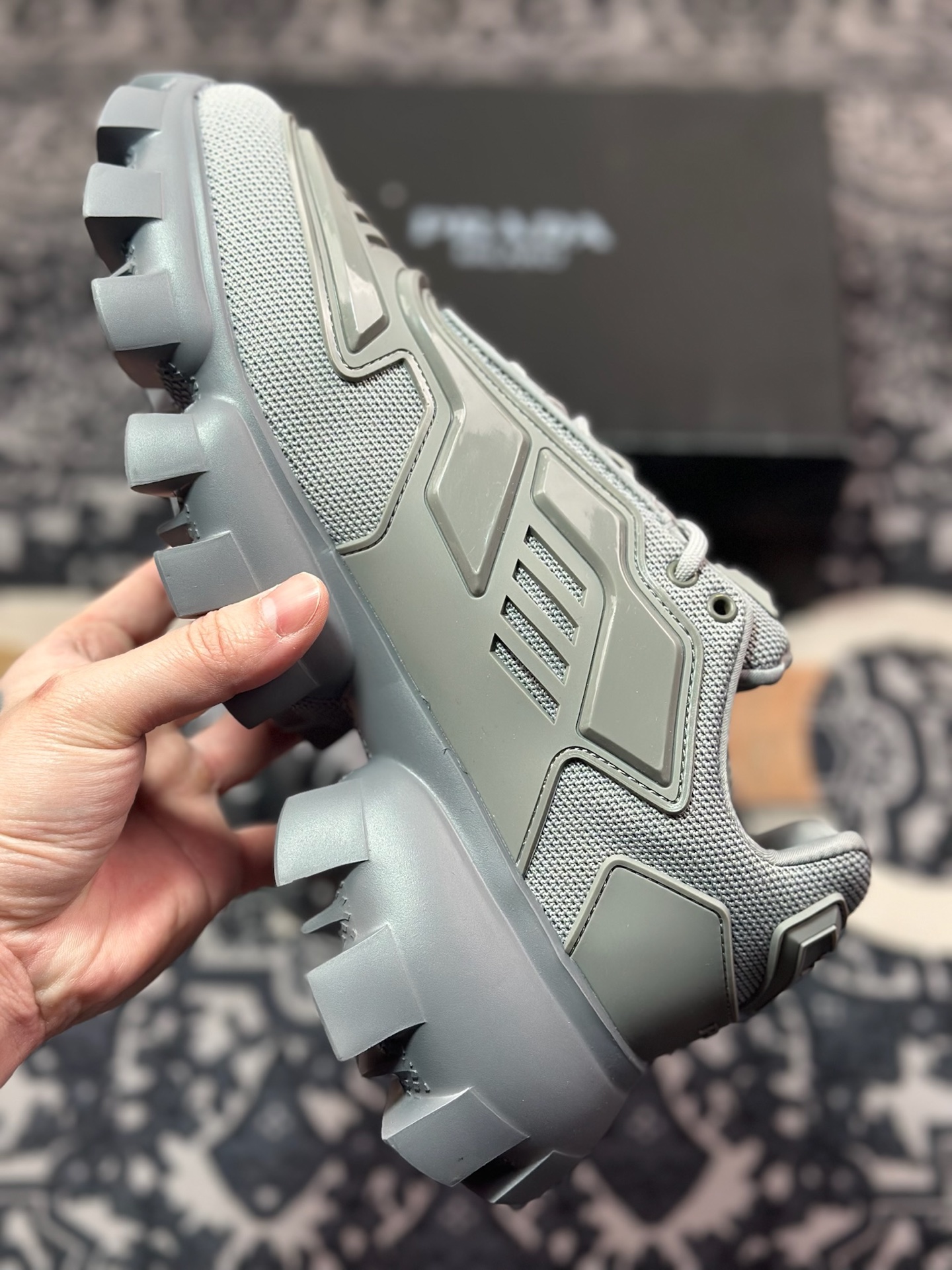 B7320  普拉达Prada Cloudbust Thunder Low Sneakers 风暴老爹百搭休闲运动鞋“水泥深灰”2EG293_3KZU_F0417