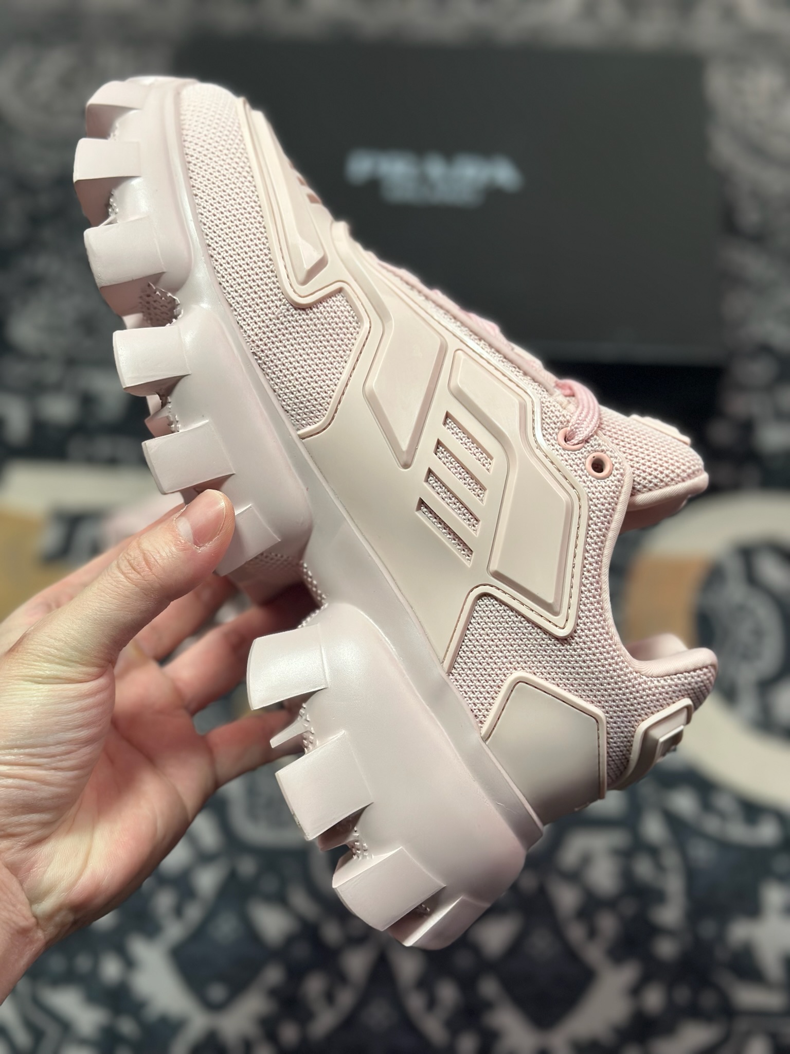 B7320  普拉达Prada Cloudbust Thunder Low Sneakers 风暴雷电百搭休闲运动鞋“樱花浅粉”1E819L_3KR2_F0E18_050