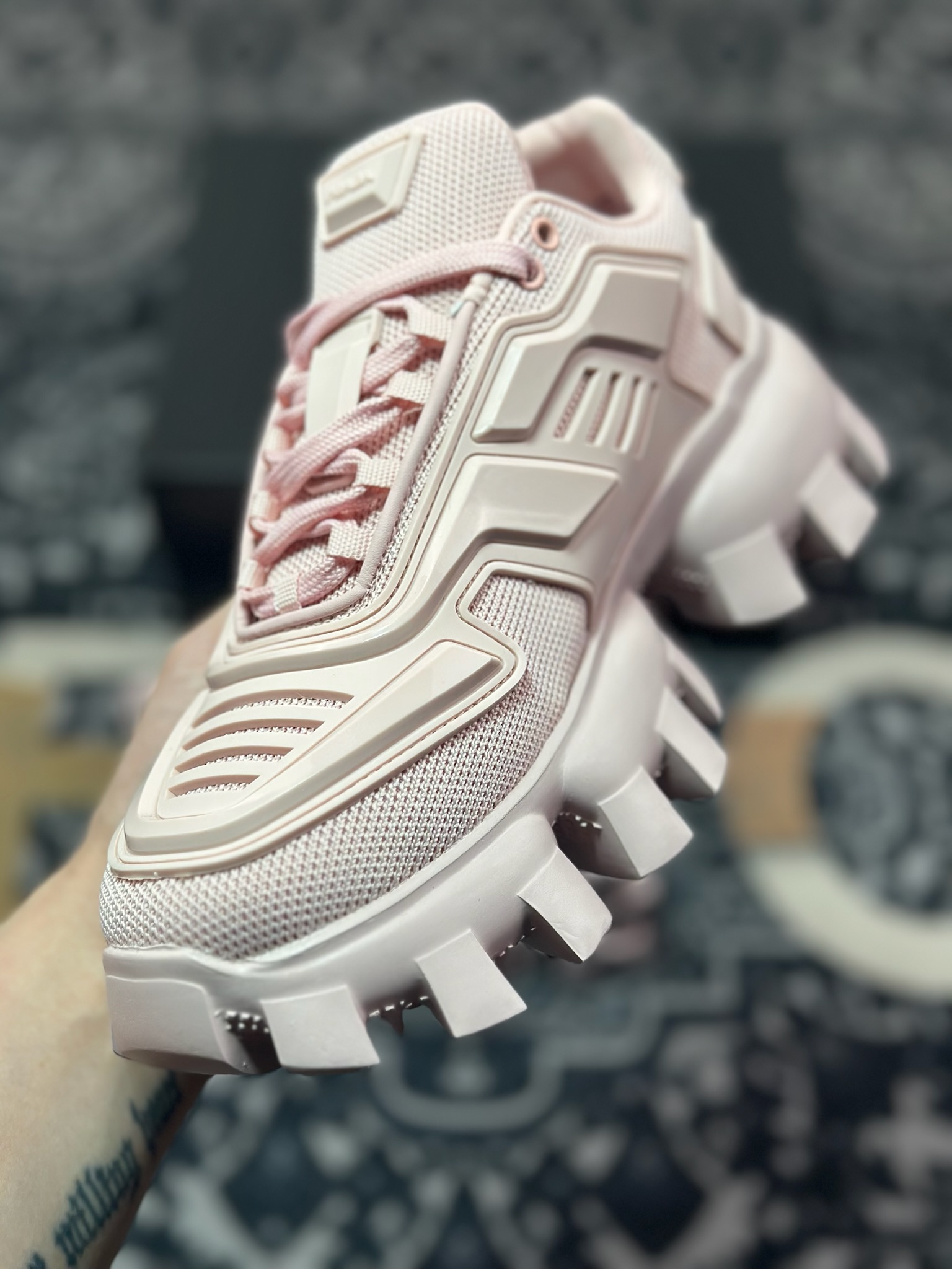 B7320  普拉达Prada Cloudbust Thunder Low Sneakers 风暴雷电百搭休闲运动鞋“樱花浅粉”1E819L_3KR2_F0E18_050
