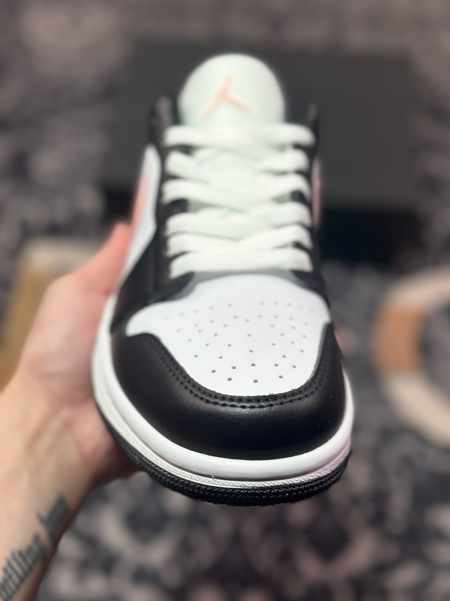 A6200   Air Jordan 1 Low 黑白粉  553558-165