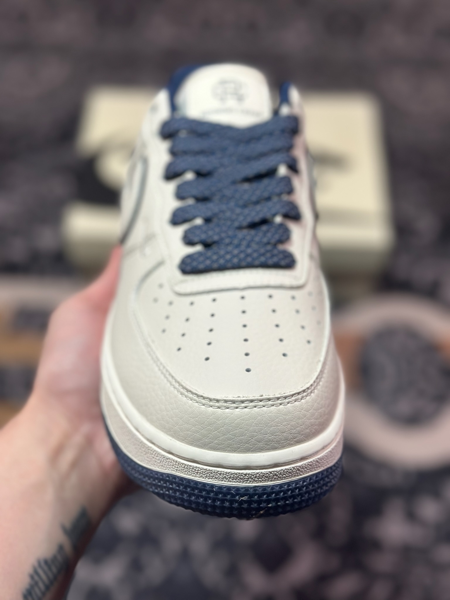 B2240  Air Force 1 Low 卫冕冠军藏青反光   RC2369-176
