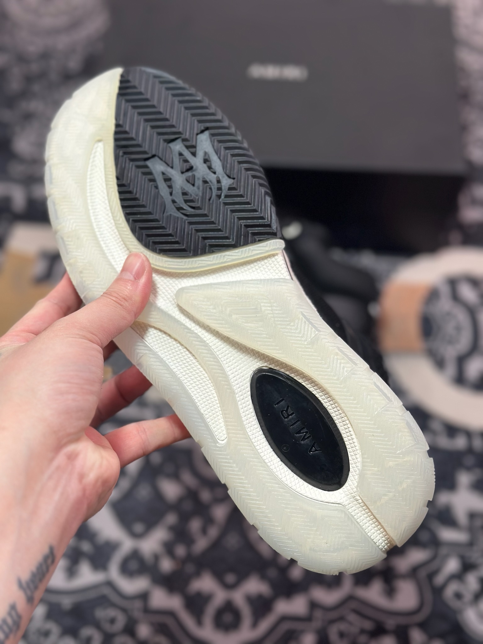 D6550  埃米尔/Amiri MA-1 Low-Top Sneakers MA-1系列低帮经典增高鞋“皮革黑米白” AW23MFS009-001