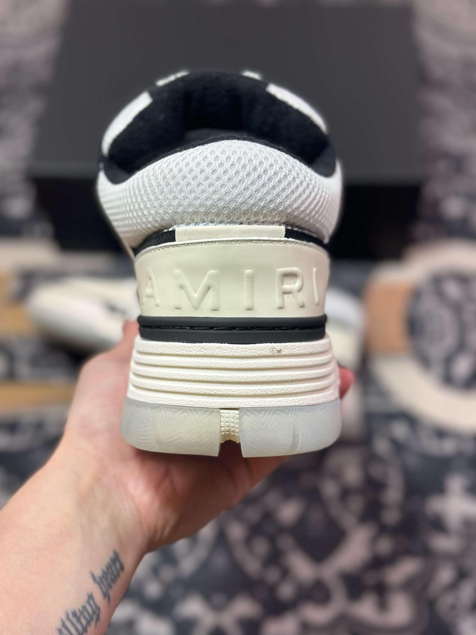 D6550  埃米尔/Amiri MA-1 Low-Top Sneakers MA-1系列低帮经典增高运动鞋“皮革米白黑” AW23MFS009-111