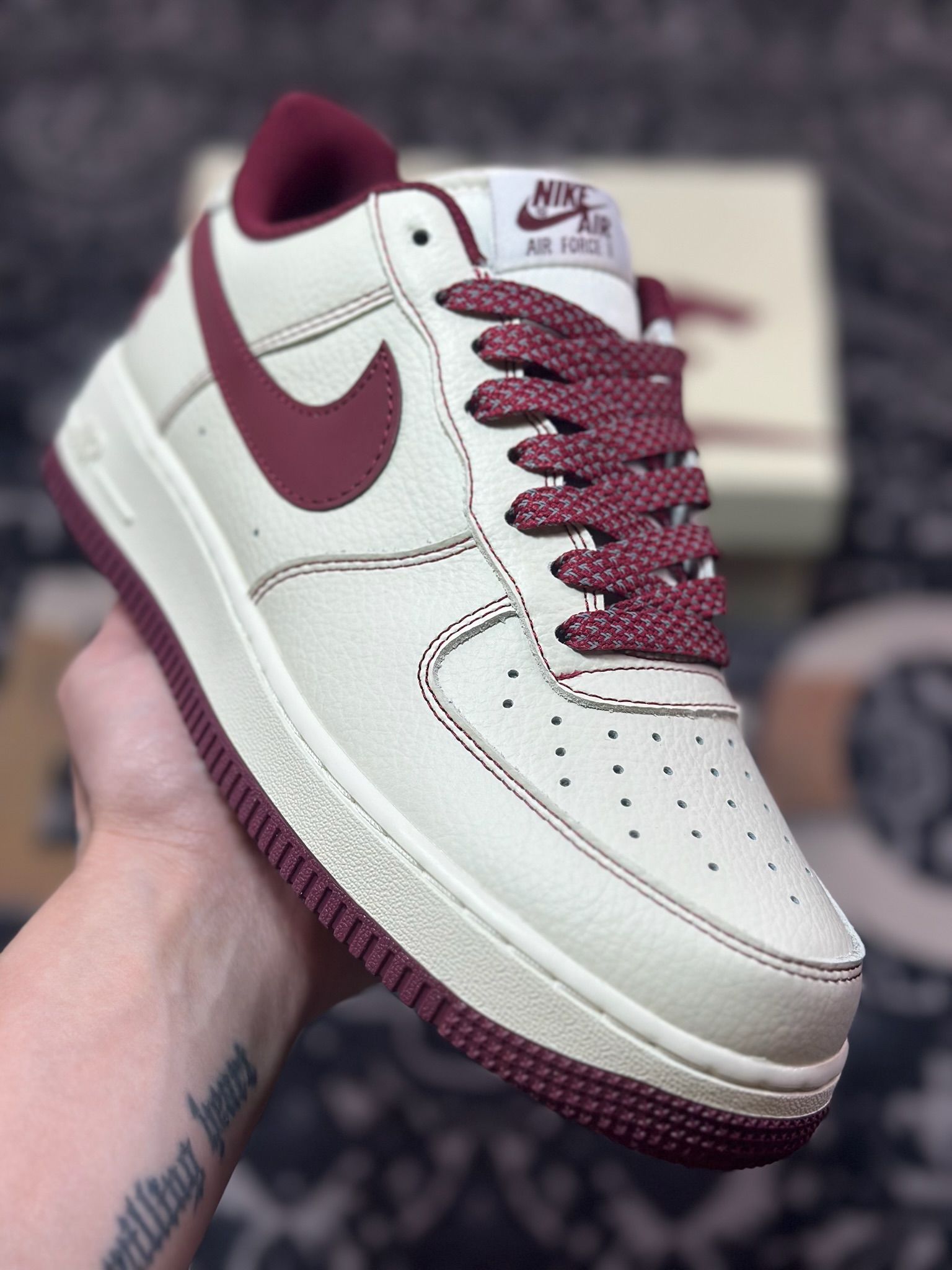 B0220  原装级别Nike Air Force 1 Low UN联名  UN2395-523