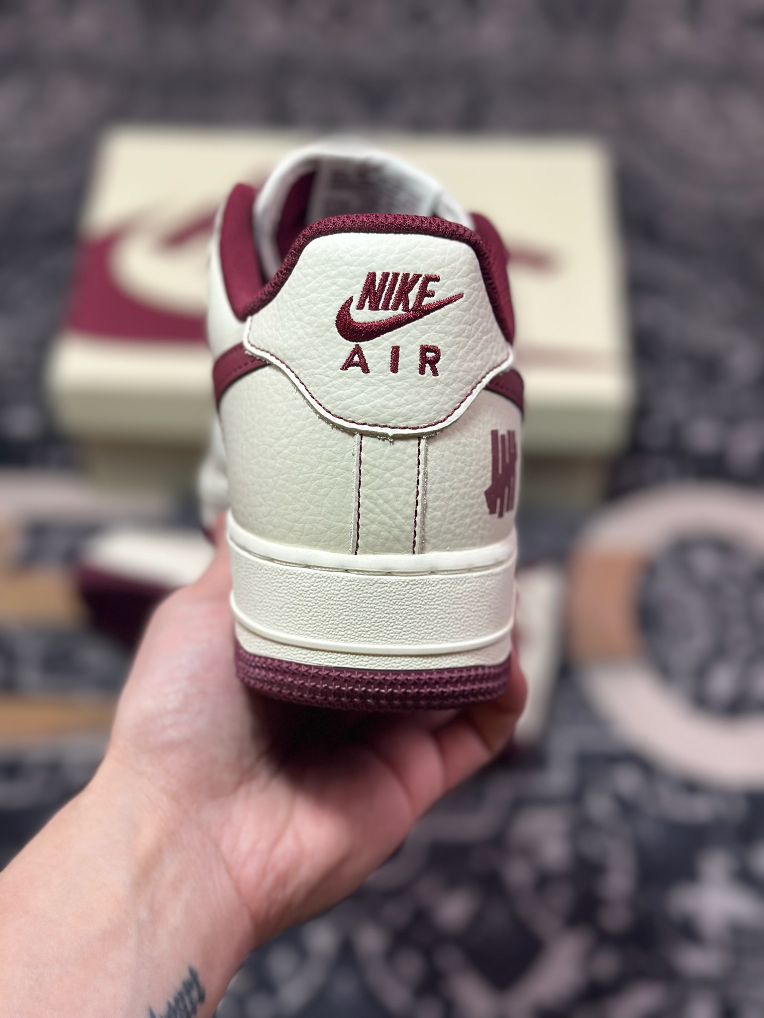 B0220  原装级别Nike Air Force 1 Low UN联名  UN2395-523