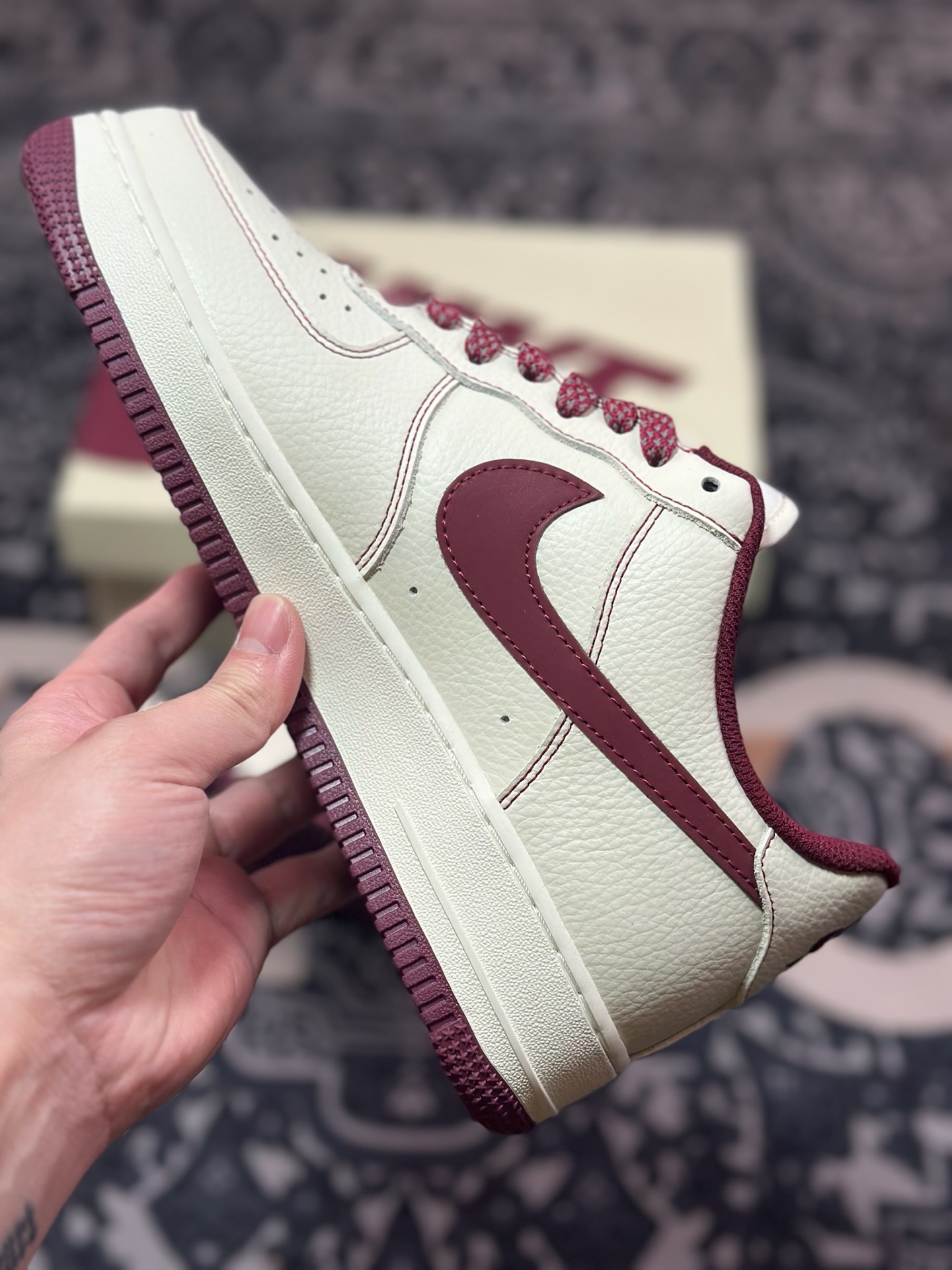 B0220  原装级别Nike Air Force 1 Low UN联名  UN2395-523