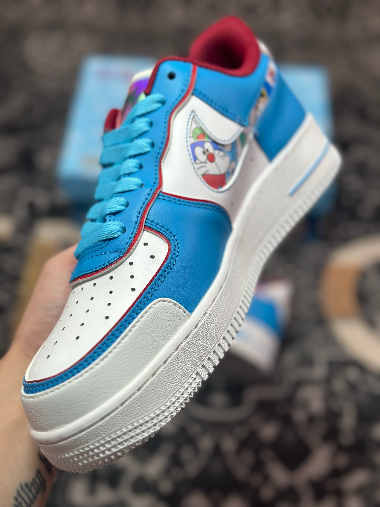 B2240  Nk Air Force 1'07“Doraemon”机器猫主题空军一号低帮休闲板鞋   BQ8988-106