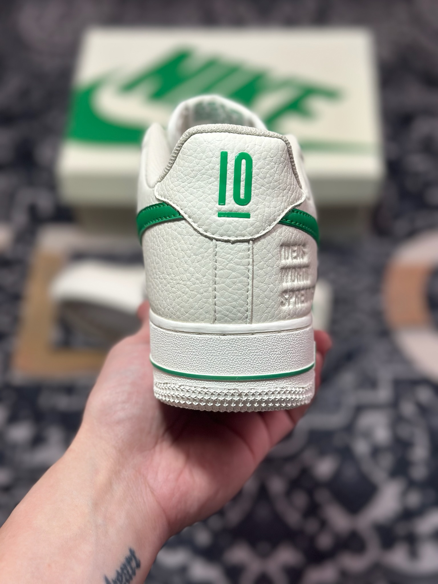 Nike Air Force 1 Low 07 白绿小钩 DD8959-707