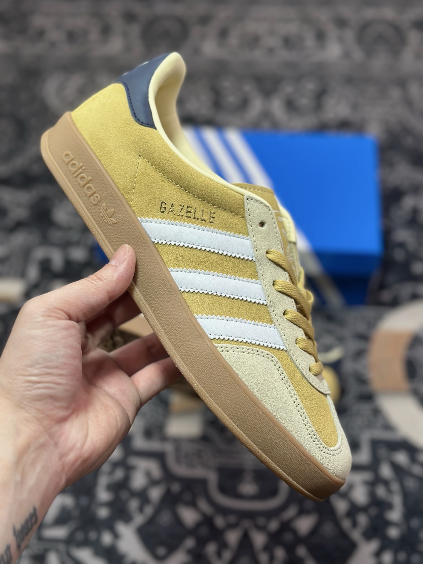 A4160  adidas Originals Gazelle INdoor 黄棕 三叶草休闲防滑耐磨低帮板鞋   JI3523