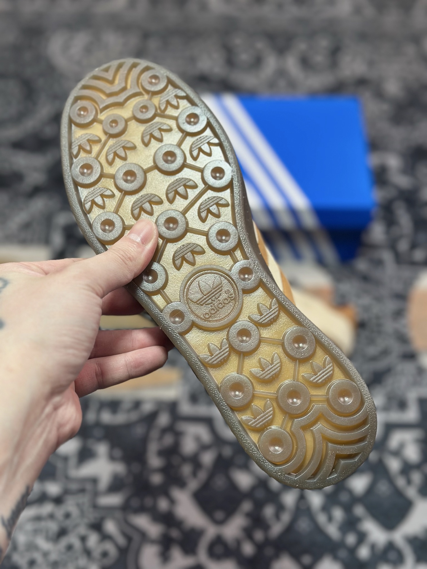 A4160  AD Originals Gazelle Indoor 棕灰 三叶草复古休闲运动板鞋  JH5412