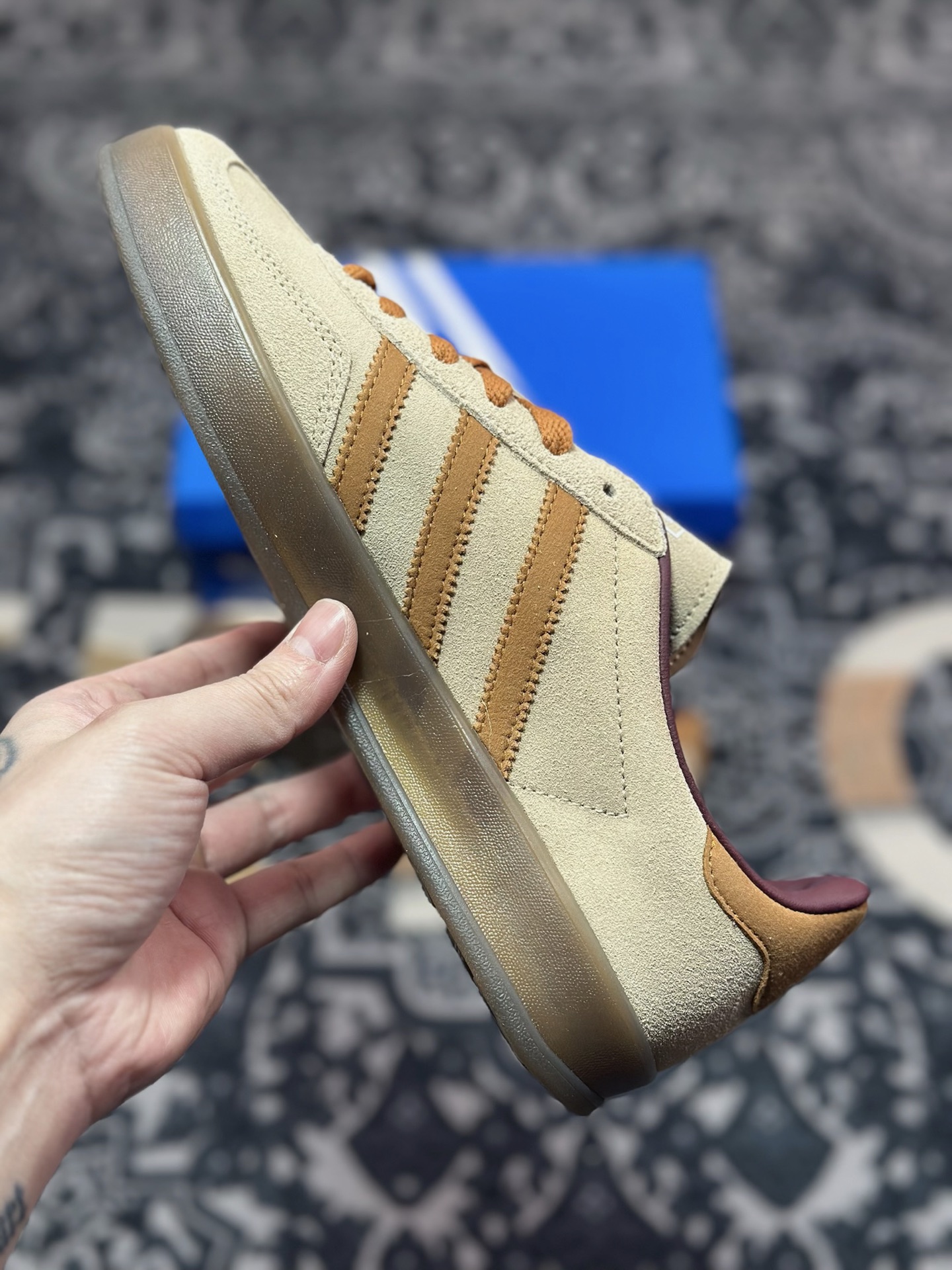A4160  AD Originals Gazelle Indoor 棕灰 三叶草复古休闲运动板鞋  JH5412