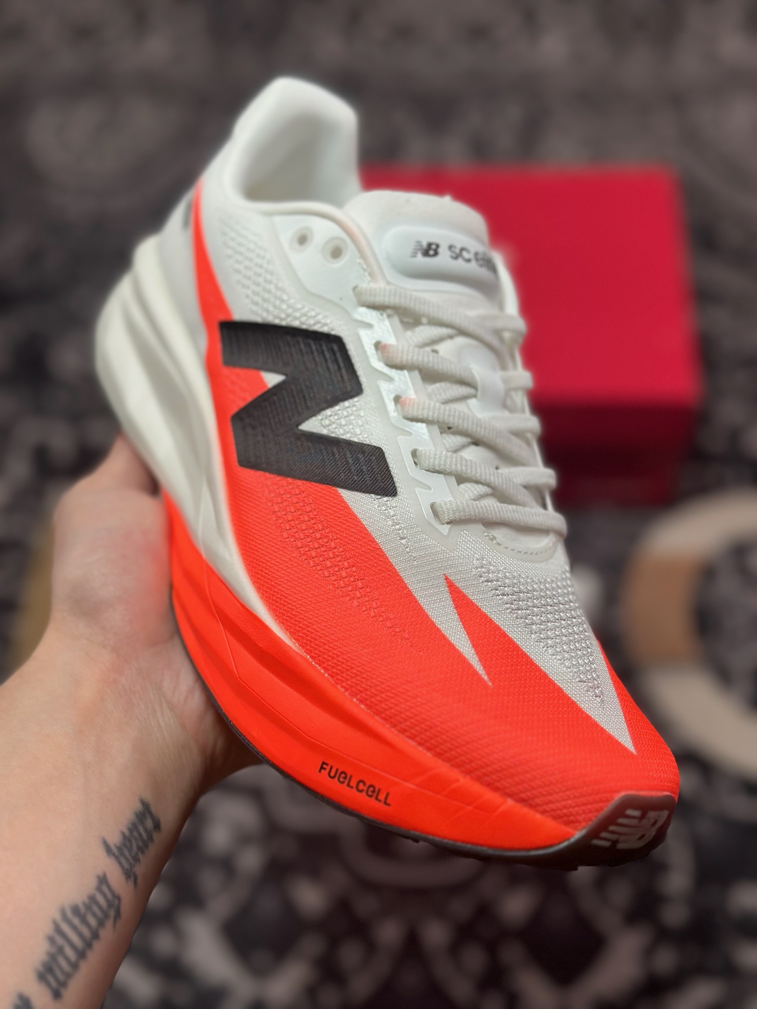 A7200   性能狂飙！New Balance MRCELLR5跑鞋  FuelCell中底