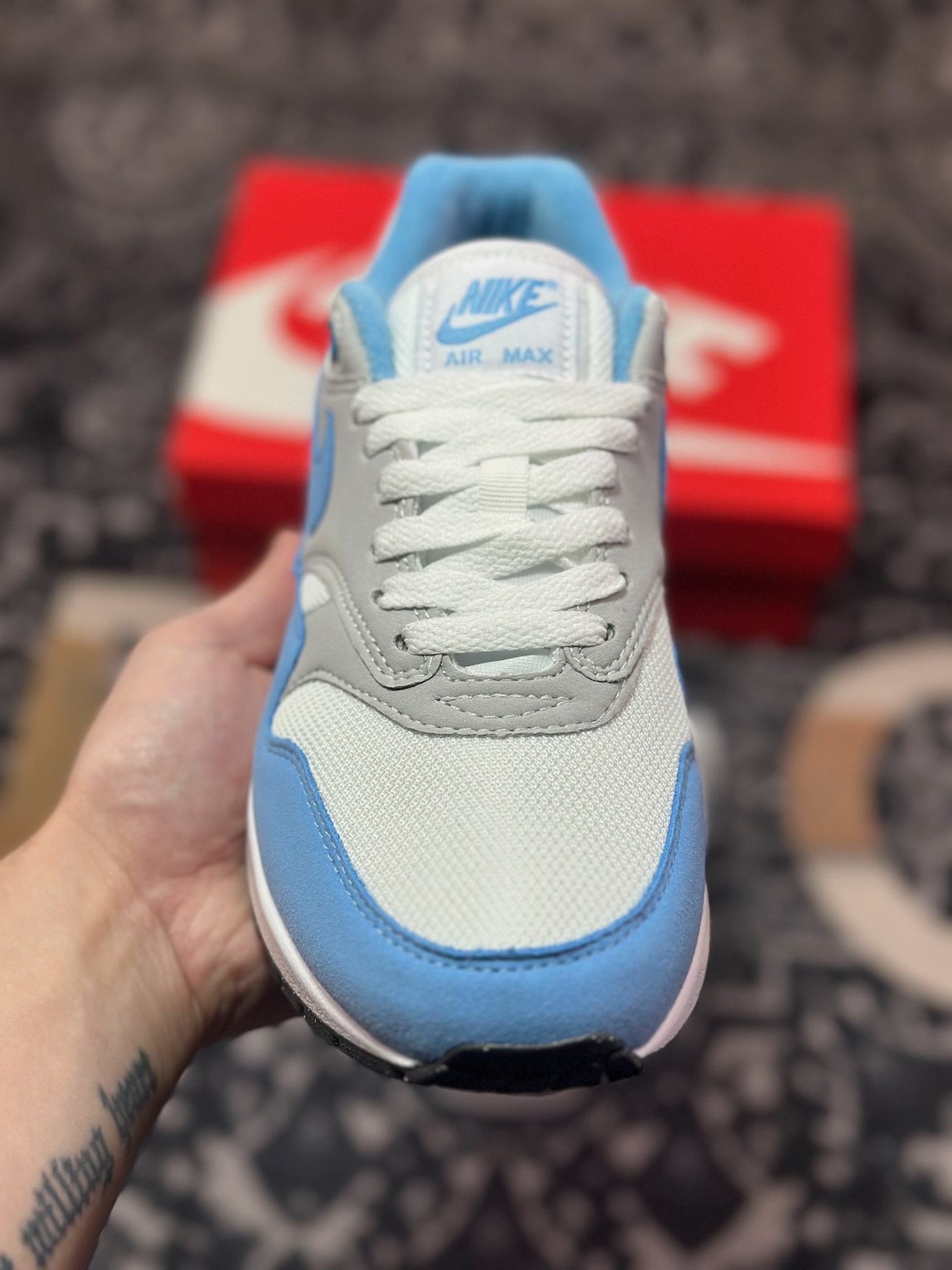 B0220  Nike Air Max 1 复刻拼接  复古休闲跑步鞋  FD9082-103