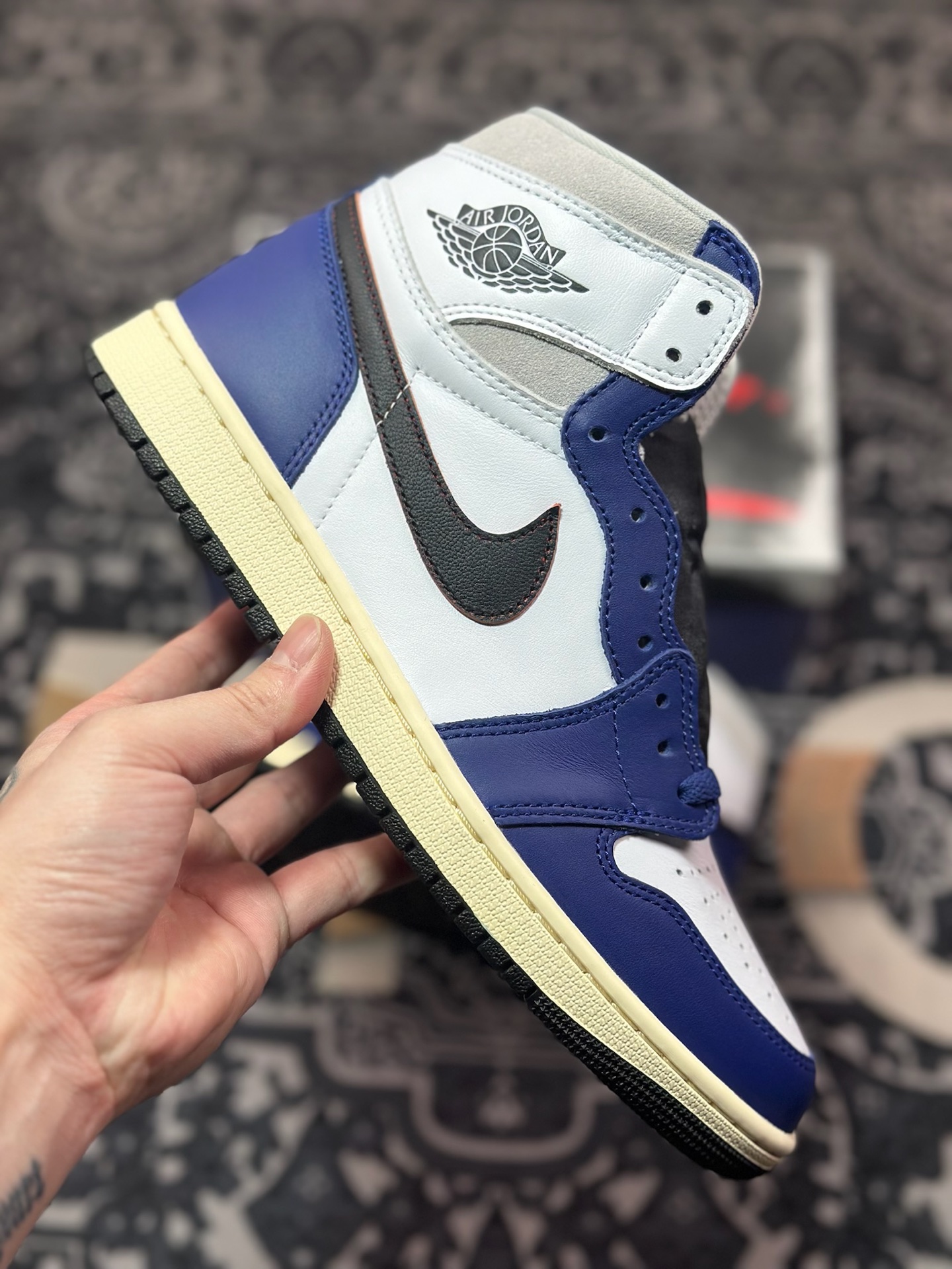 C6420   优选 Air Jordan 1 Retro High OG ” White Deep Royal Blue ” 海军蓝白 AJ1乔1高帮文化篮球鞋 DZ5485-100