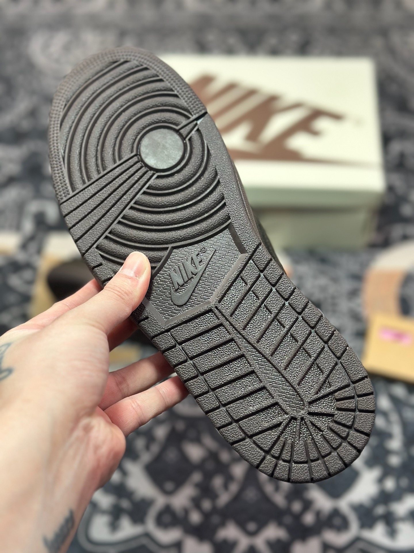 C2380  TS x Air Jordan 1 Low ”Velvet Brown” 黑棕 倒钩 DM7866-202