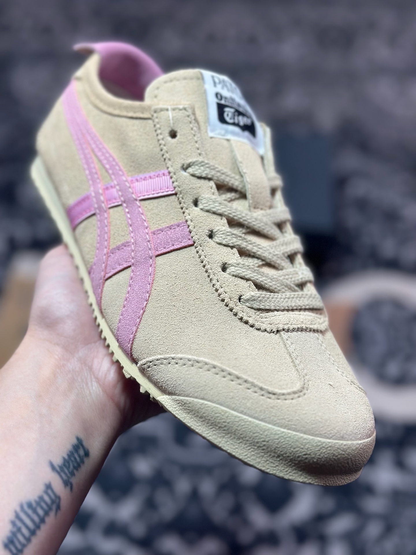 A4180   Maison Patou x Onitsuka Tiger Mexico 66经典墨西哥系列低帮复古经典百搭休闲皮革慢跑鞋“联名沙米黄棉花糖粉”1183C380-200