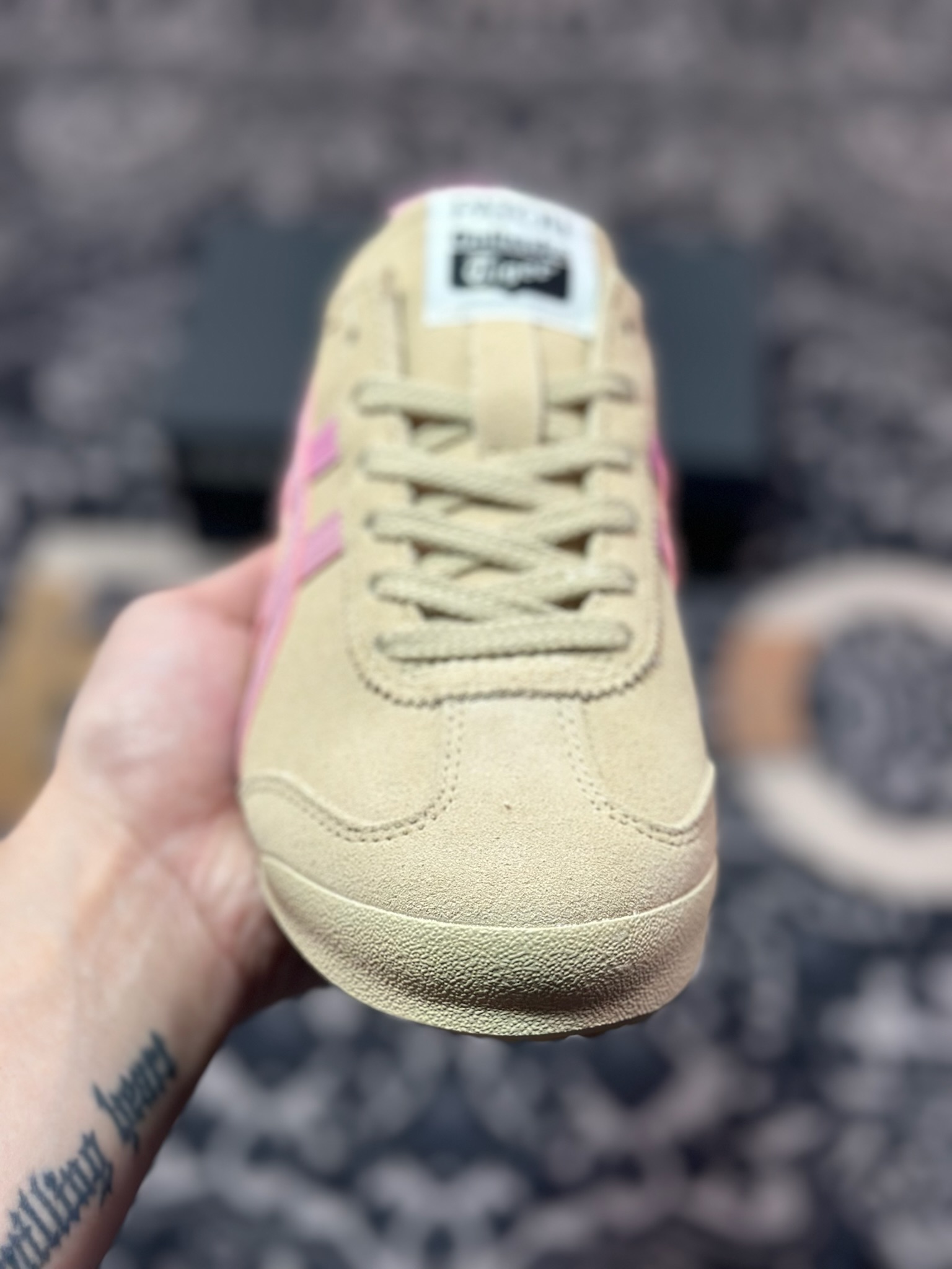 A4180   Maison Patou x Onitsuka Tiger Mexico 66经典墨西哥系列低帮复古经典百搭休闲皮革慢跑鞋“联名沙米黄棉花糖粉”1183C380-200