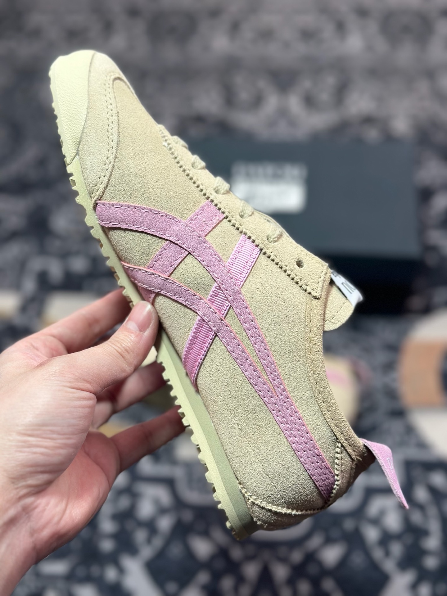 A4180   Maison Patou x Onitsuka Tiger Mexico 66经典墨西哥系列低帮复古经典百搭休闲皮革慢跑鞋“联名沙米黄棉花糖粉”1183C380-200