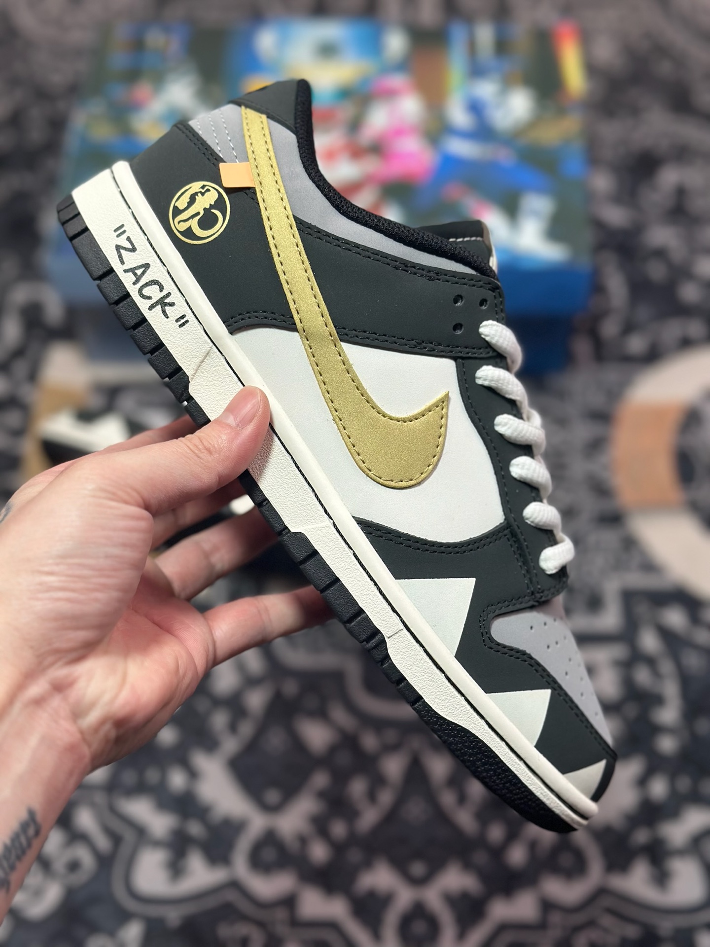 B6300   Nk SB Dunk Low 恐龙战队系列 猛犸象低帮休闲运动滑板板鞋   ZZ1998-003