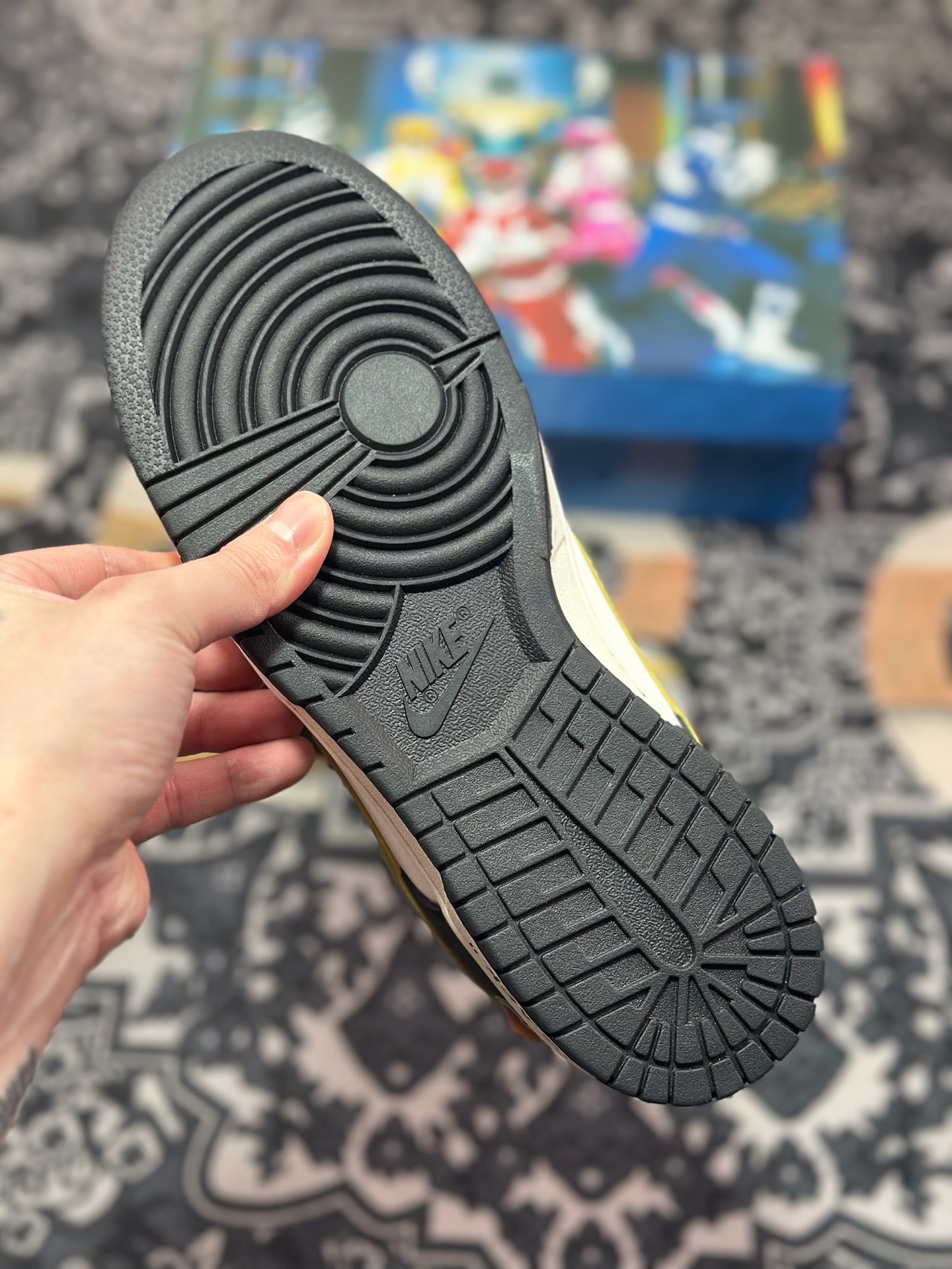 B6300   Nk SB Dunk Low 恐龙战队系列 猛犸象低帮休闲运动滑板板鞋   ZZ1998-003