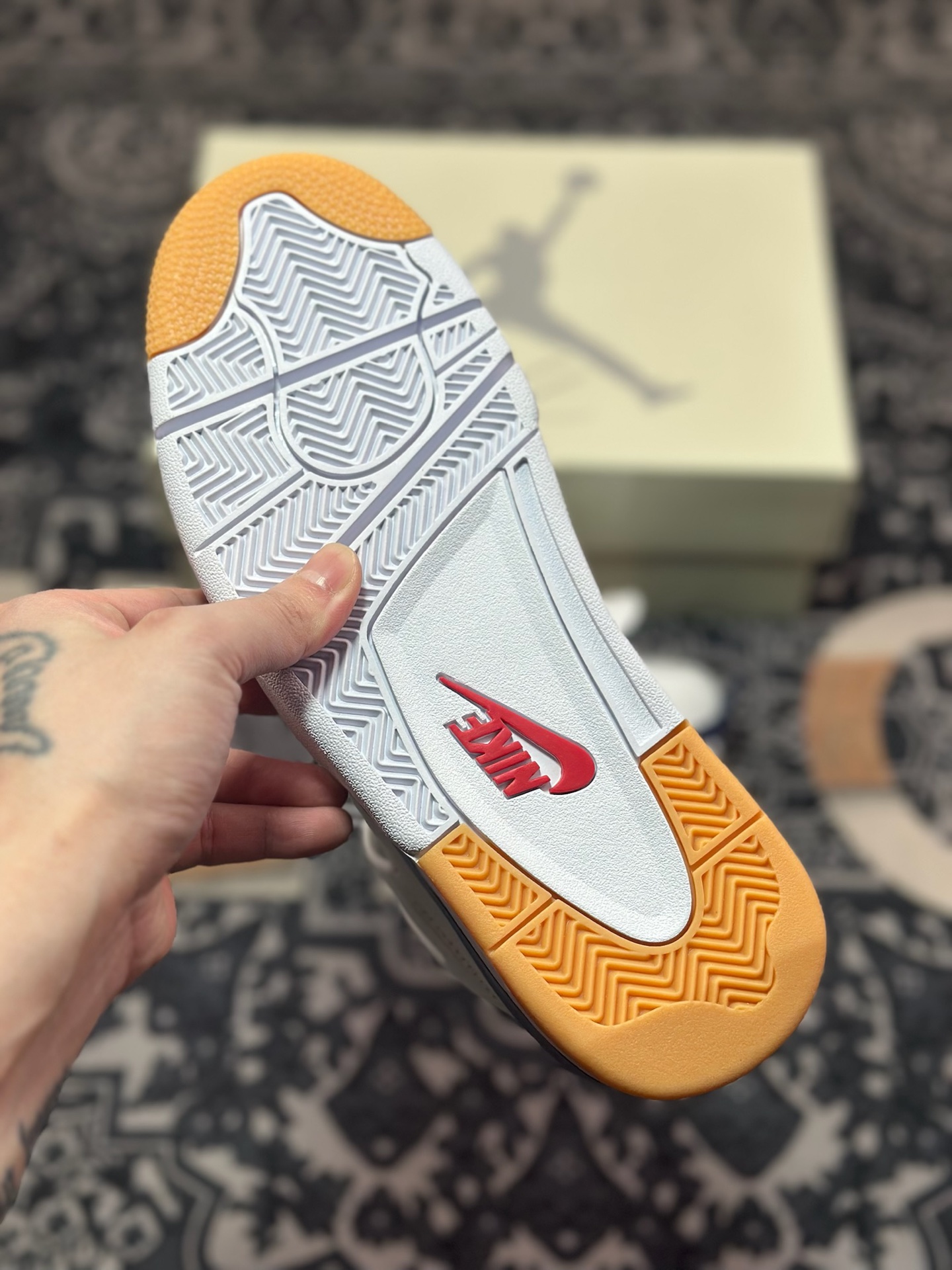 C0360  Air Jordan 4 Retro 乔丹四代“NET”  白蓝   DR5415-100