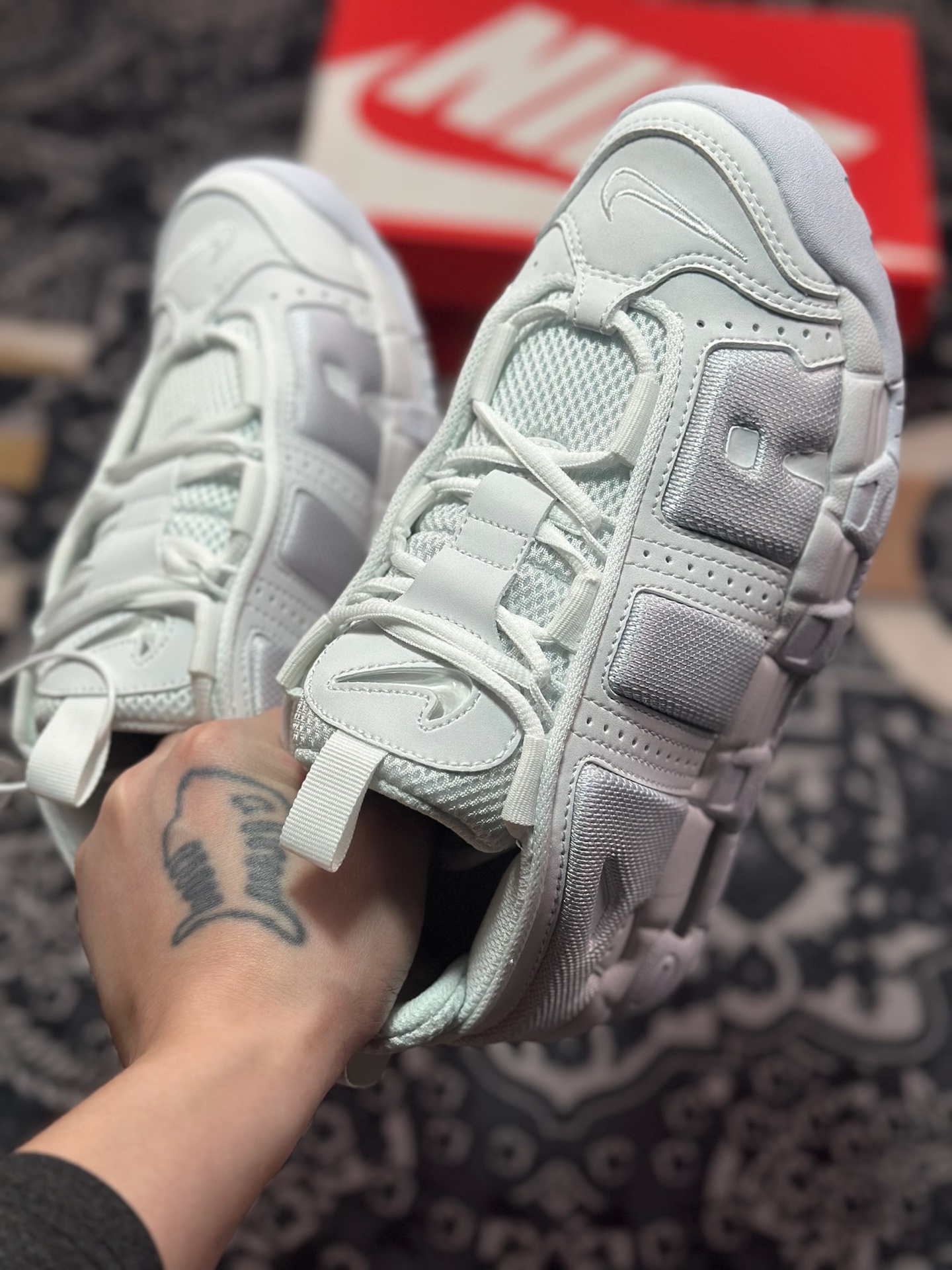 B4260  NK Air More Uptempo Low 大AIR皮蓬复古篮球鞋 FZ3055-100