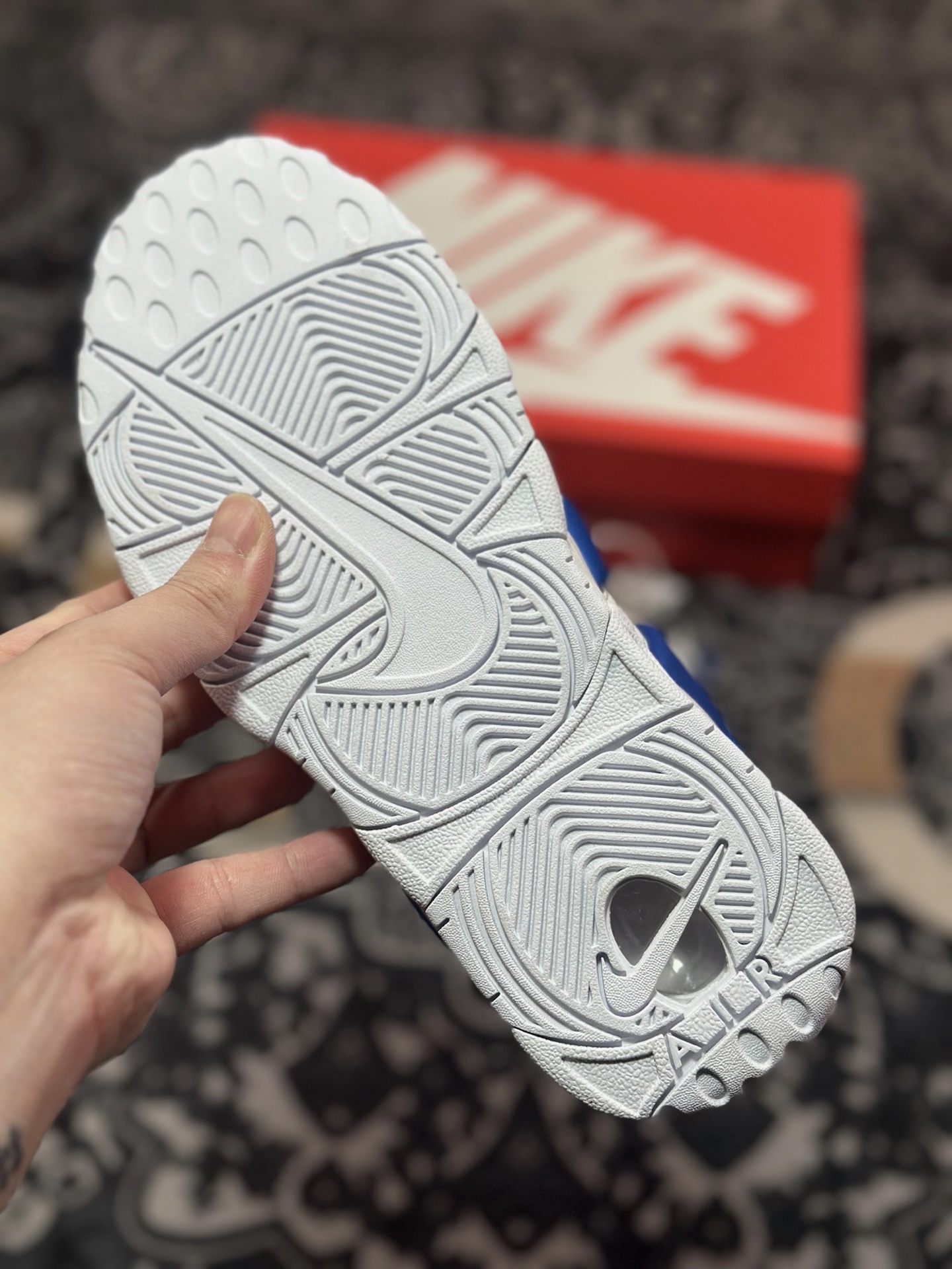 B4260  NK Air More Uptempo Low 大AIR皮蓬复古篮球鞋 FZ3055-101